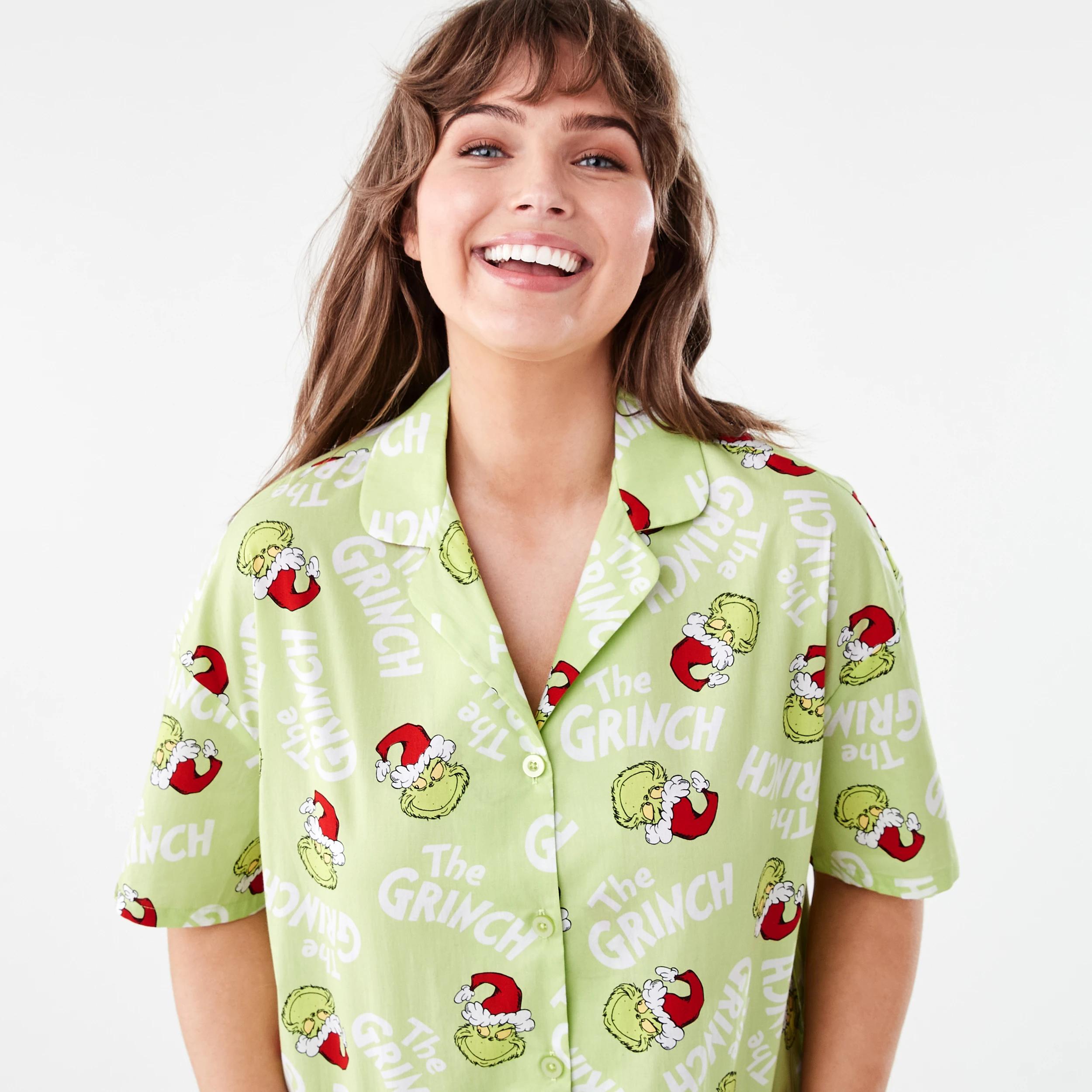 4 The Grinch License Christmas Frill Woven Boxy Family Matching Pyjama Set XMAS FAMILY GRINCH LETTUCE GREEN, 4 of 7