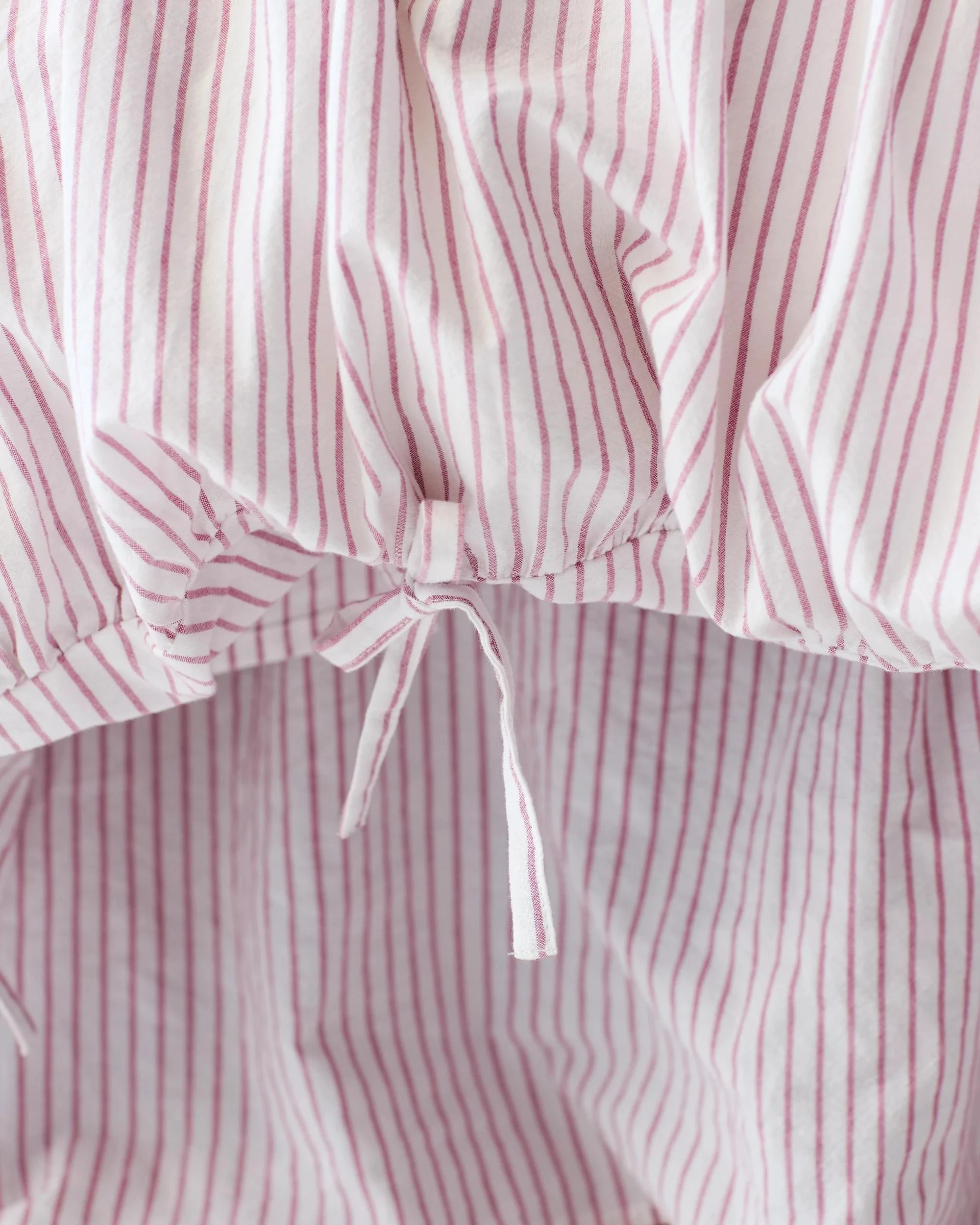 6 Target Aurora Ruched Quilt Cover Set - Queen Bed - Pink, 6 of 8