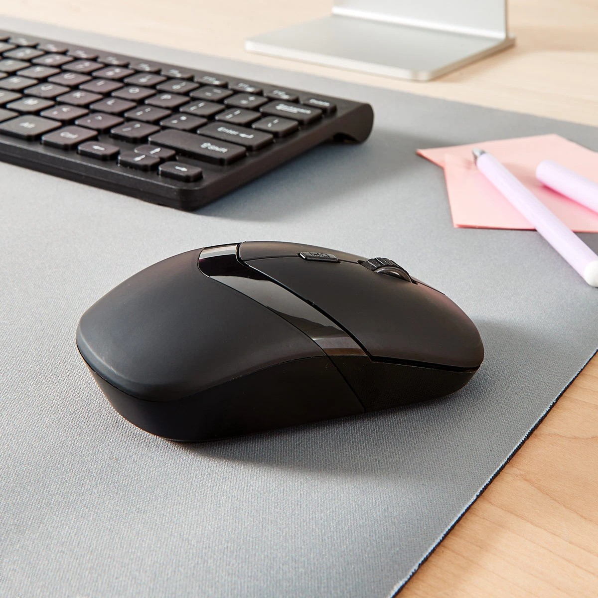 1 Wireless Slim Mouse - Black, 1 of 7