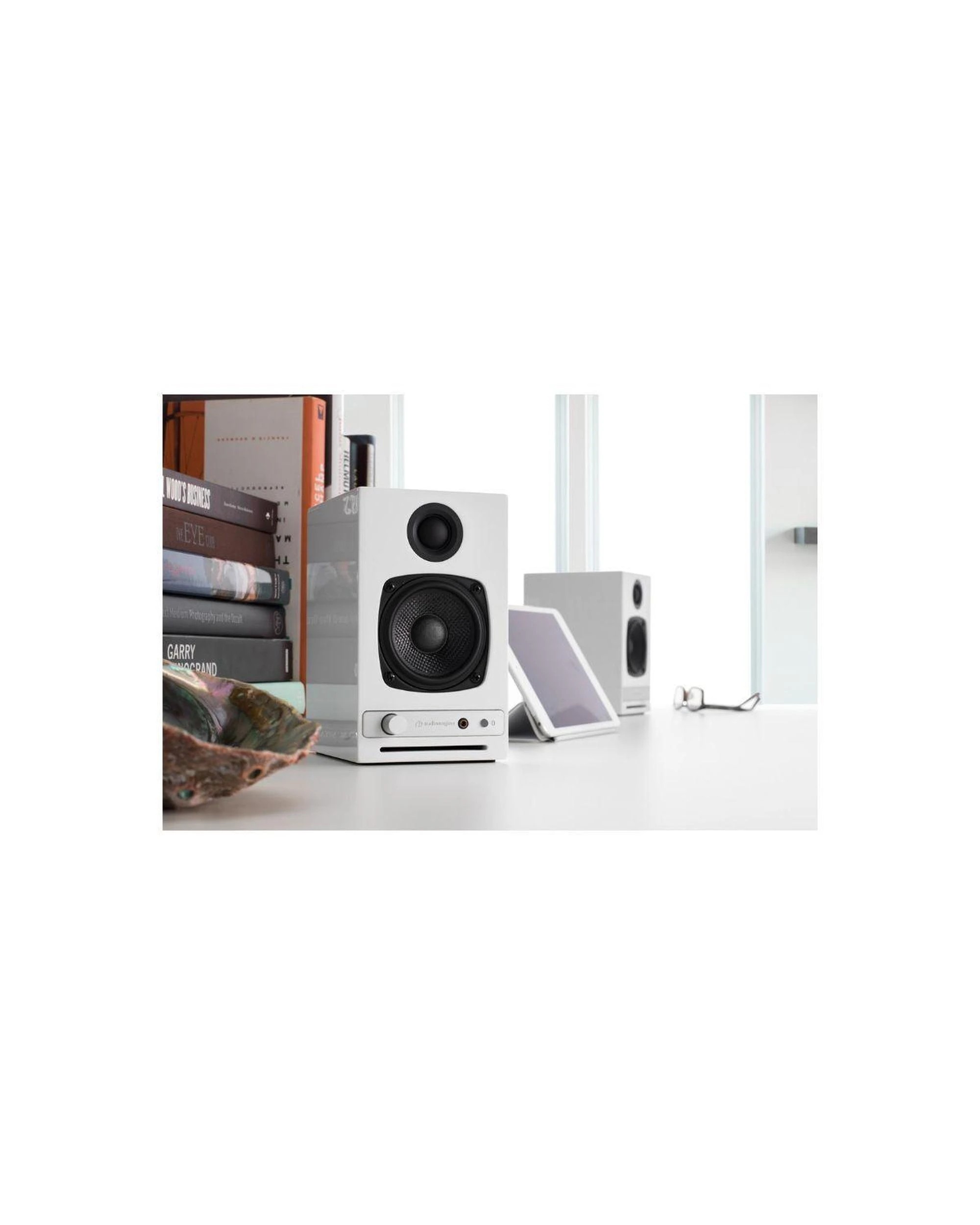 4 Audioengine HD3 Wireless Desktop Speakers Gloss White, 4 of 4