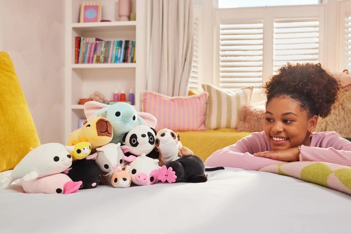 7 Hug-A-Lumps (Baby) by ZURU - Assorted, 7 of 9