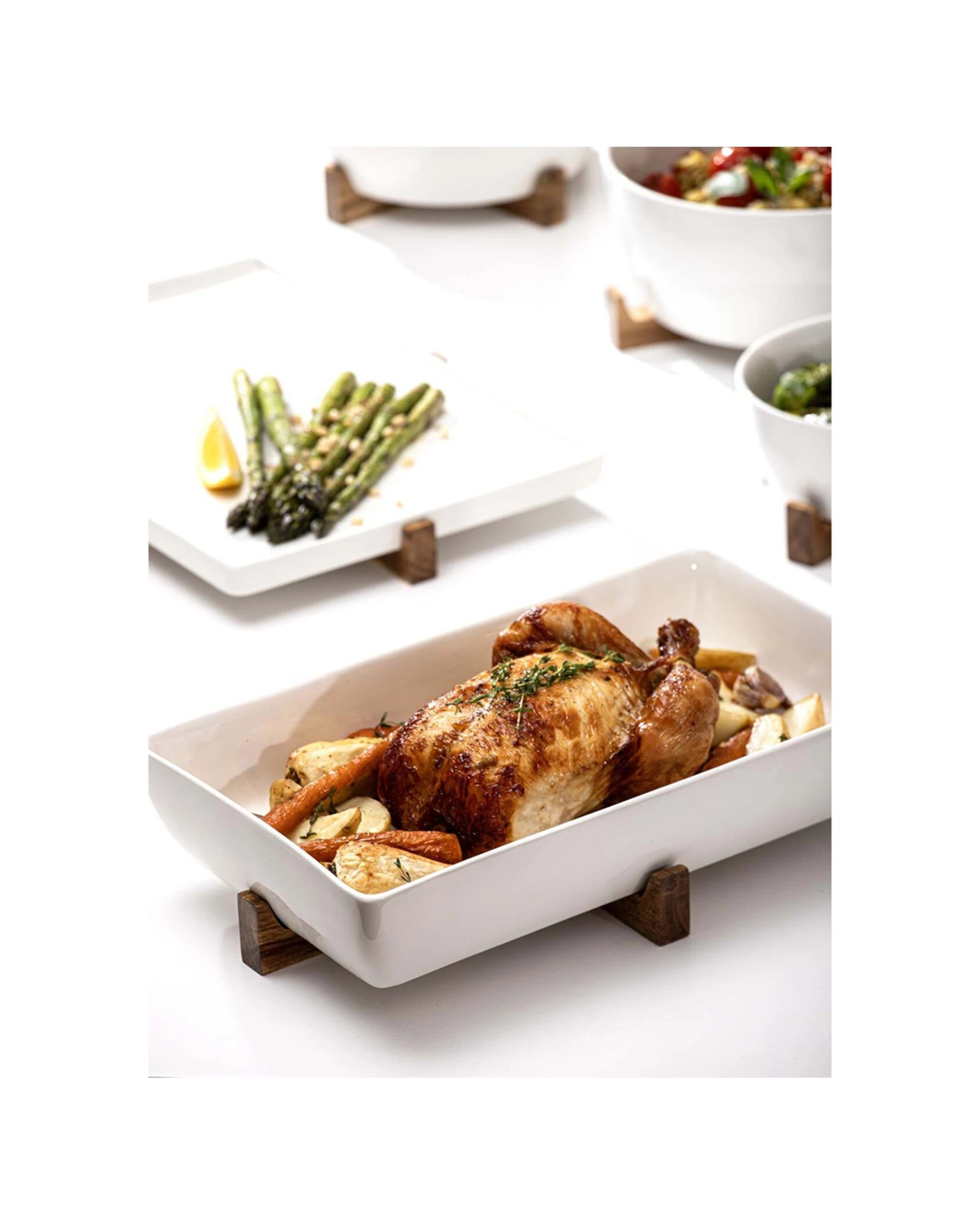 3 Ladelle Alto Oven To Table Porcelain Acacia Rectangular Dish With Trivet 40cm - White, 3 of 4