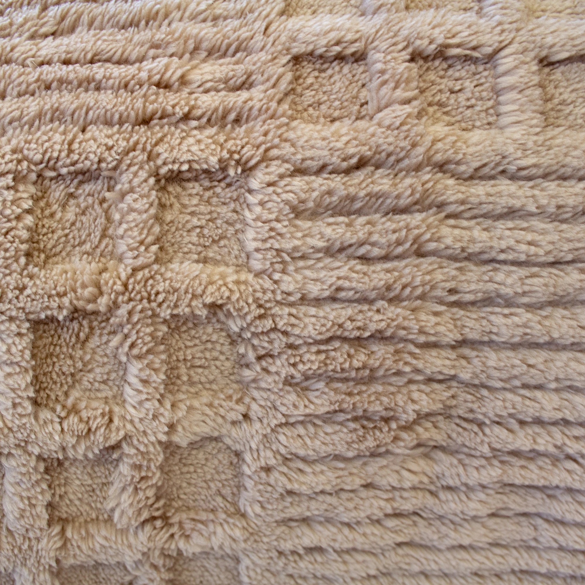 2 Bambury Lattice Sherpa Plush Fleece Soft Check Pattern Blanket 300gsm Latte - Single Bed - Natural, 2 of 3