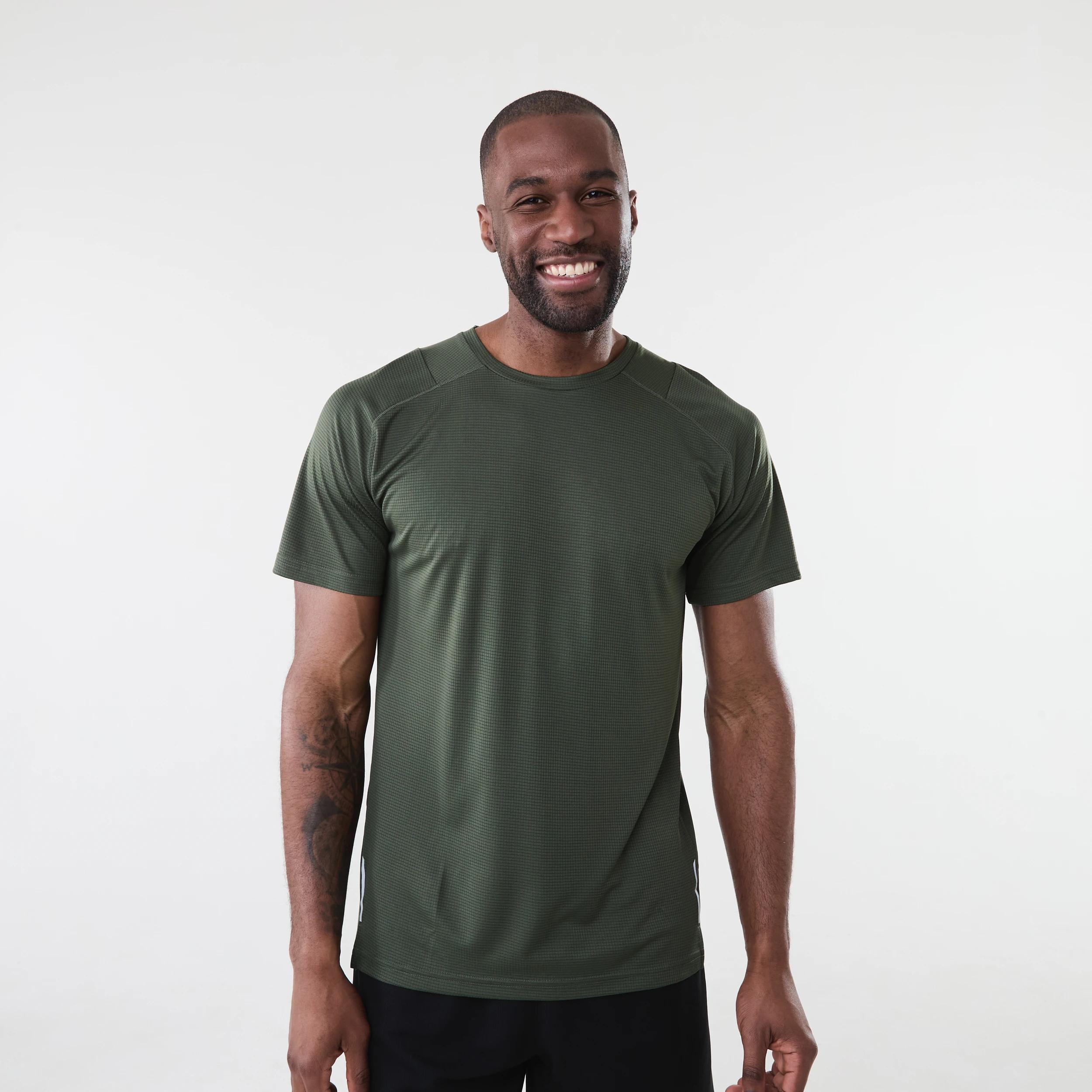 1 Active Mens Performance T-shirt DEEPEST GREEN, 1 of 7