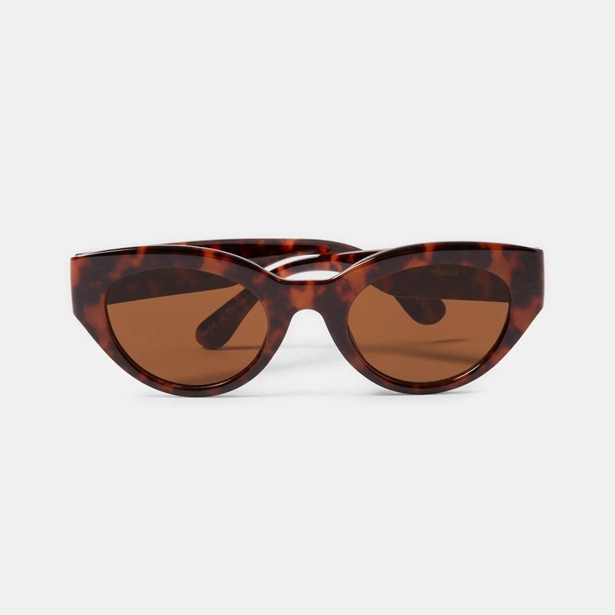 2 Basic Cateye Sunglasses Drk Tort, 2 of 6