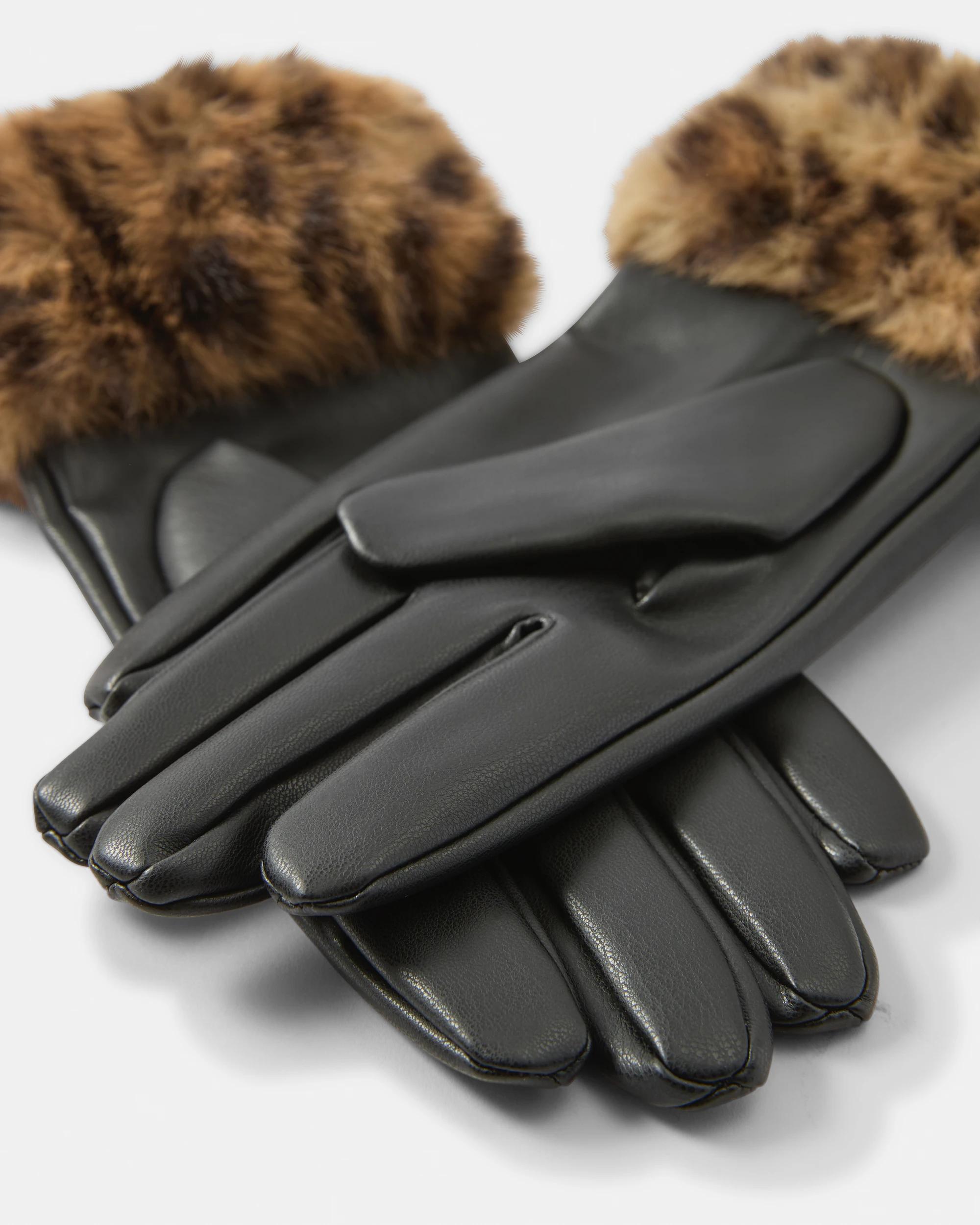 3 Faux Fur Gloves Black, 3 of 3