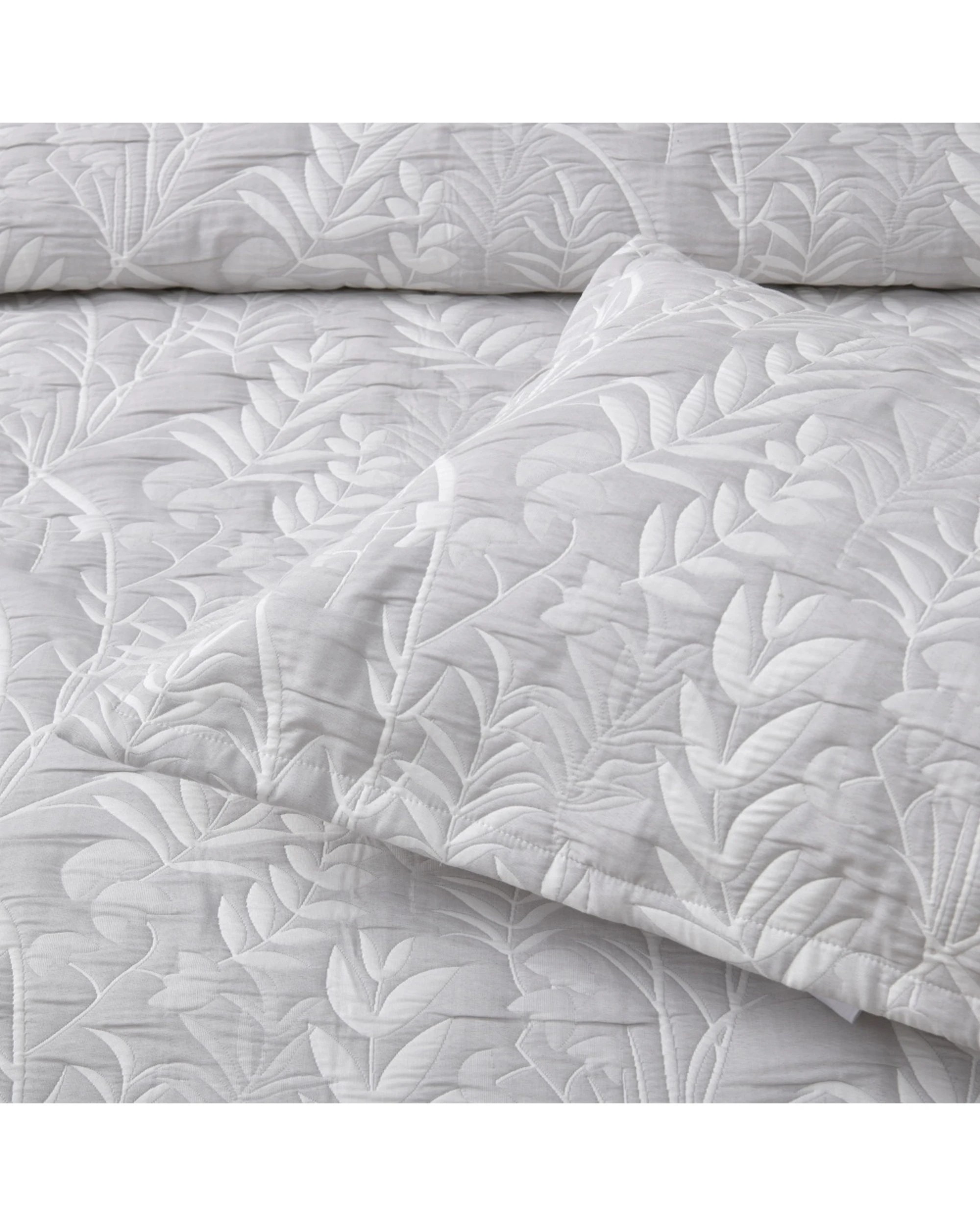 3 Bianca Ember Polyester Cotton Jacquard Quilt Cover Set Botanical - Queen Bed - Pattern, 3 of 4