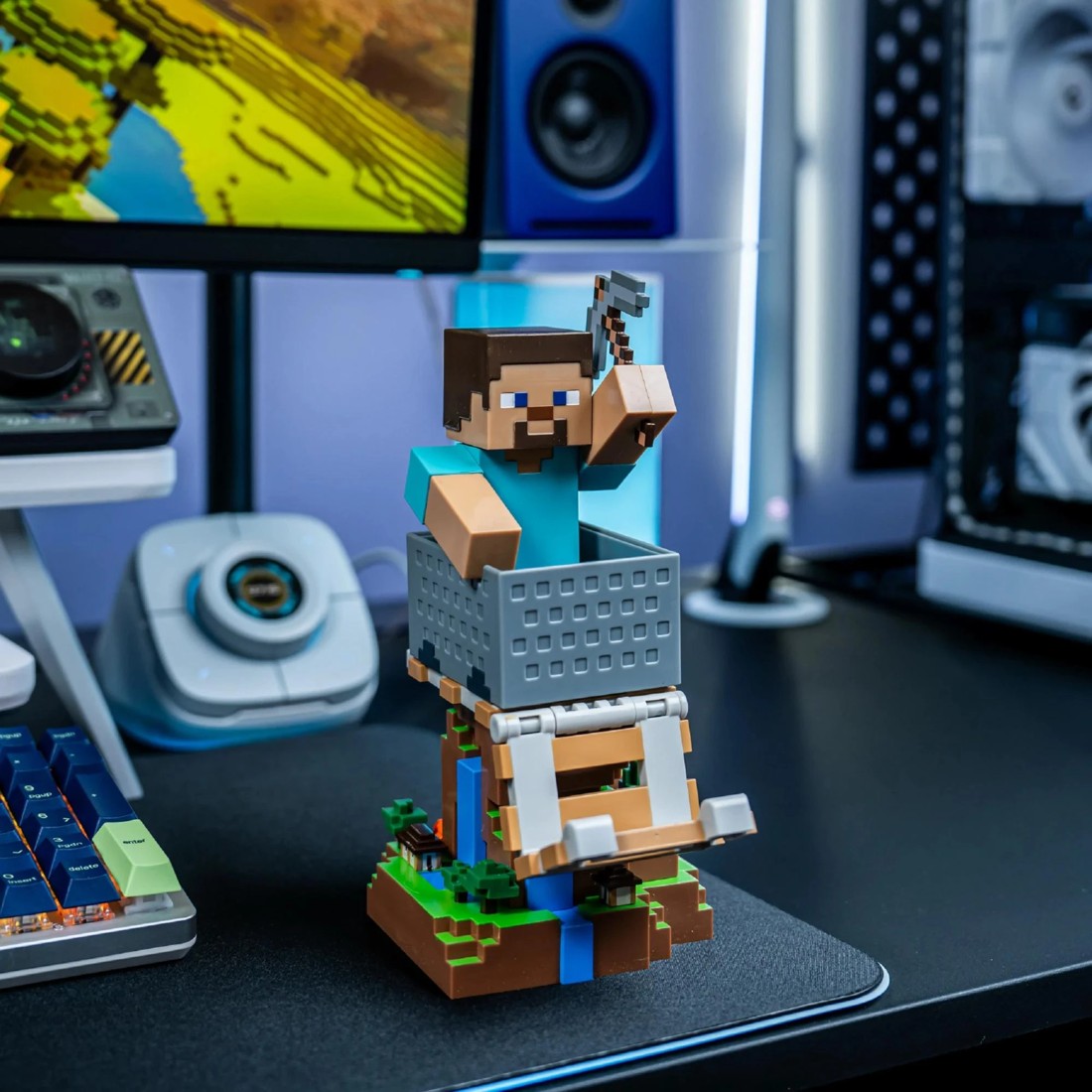 4 Cable Guys Controller Holder - Minecraft: Steve Cable Guy R.E.S.T - Blue, 4 of 6