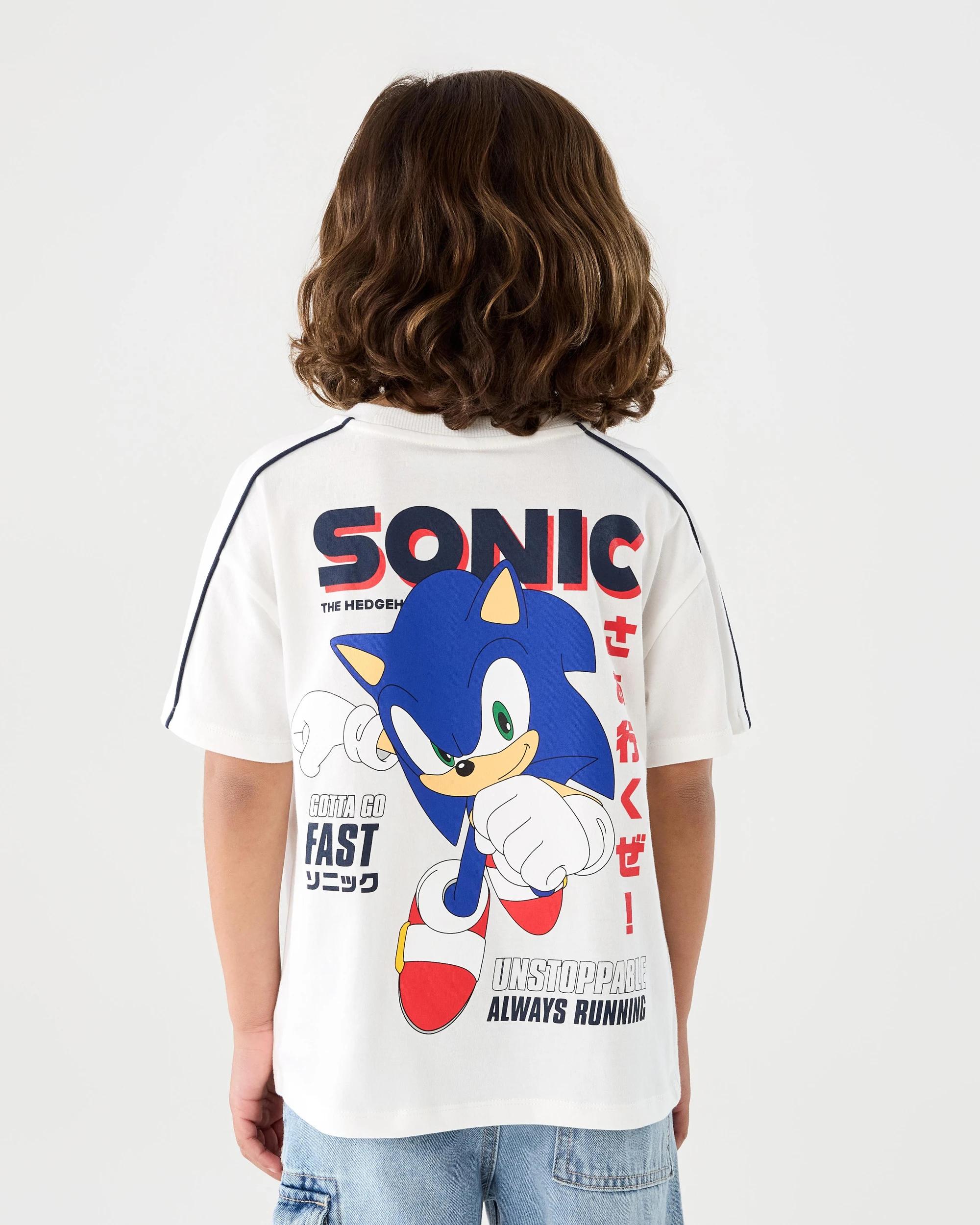 2 Sonic License Oversized T-shirt Sonic, 2 of 10