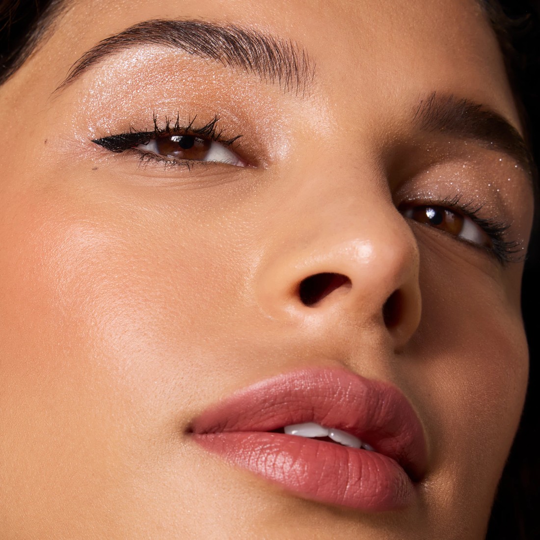 6 e.l.f. Fine as Fleck Glitter Eyeshadow - Champagne Showers, 6 of 8