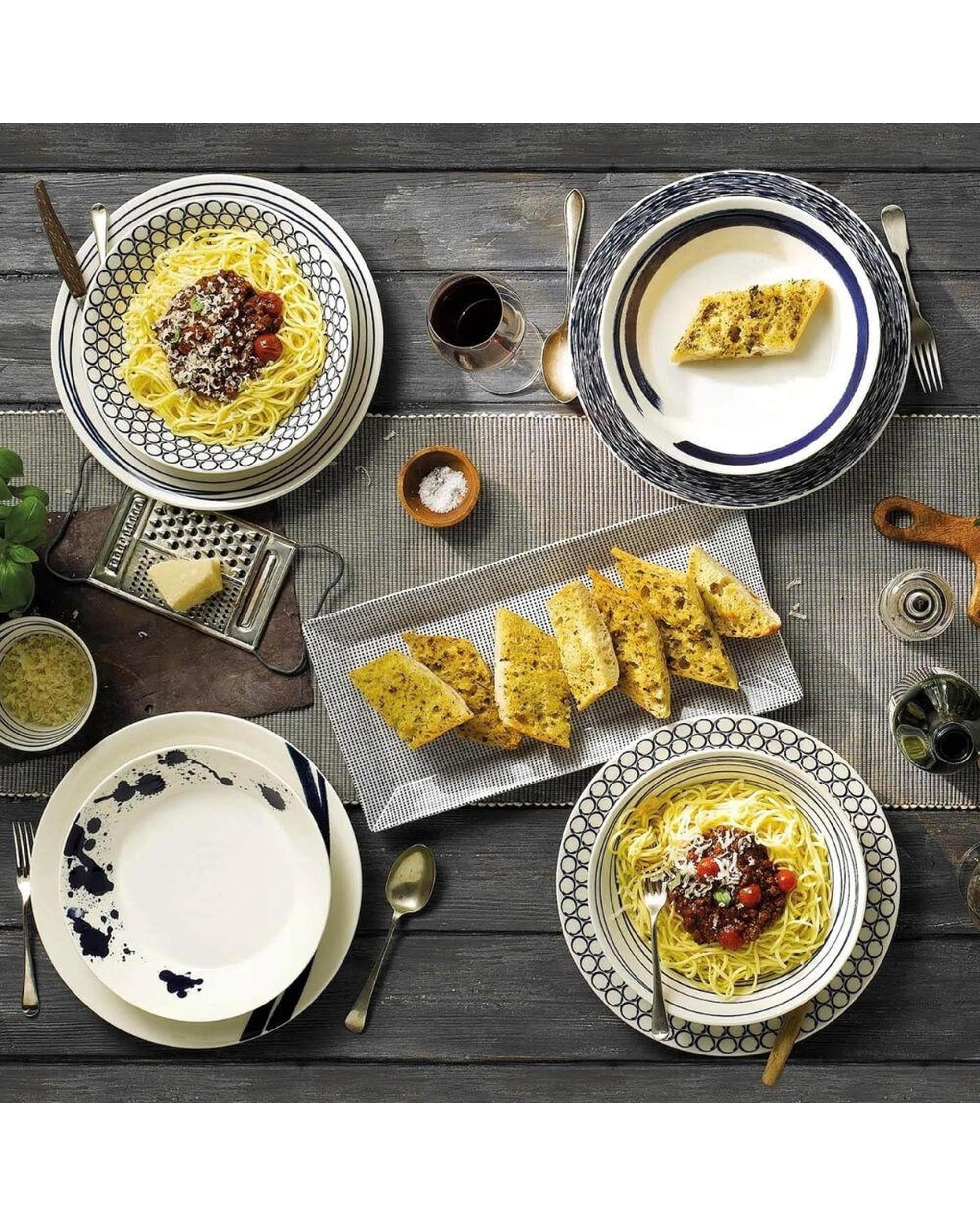 5 Royal Doulton Pacific Dinner Plate 28cm Set of 6, 5 of 5