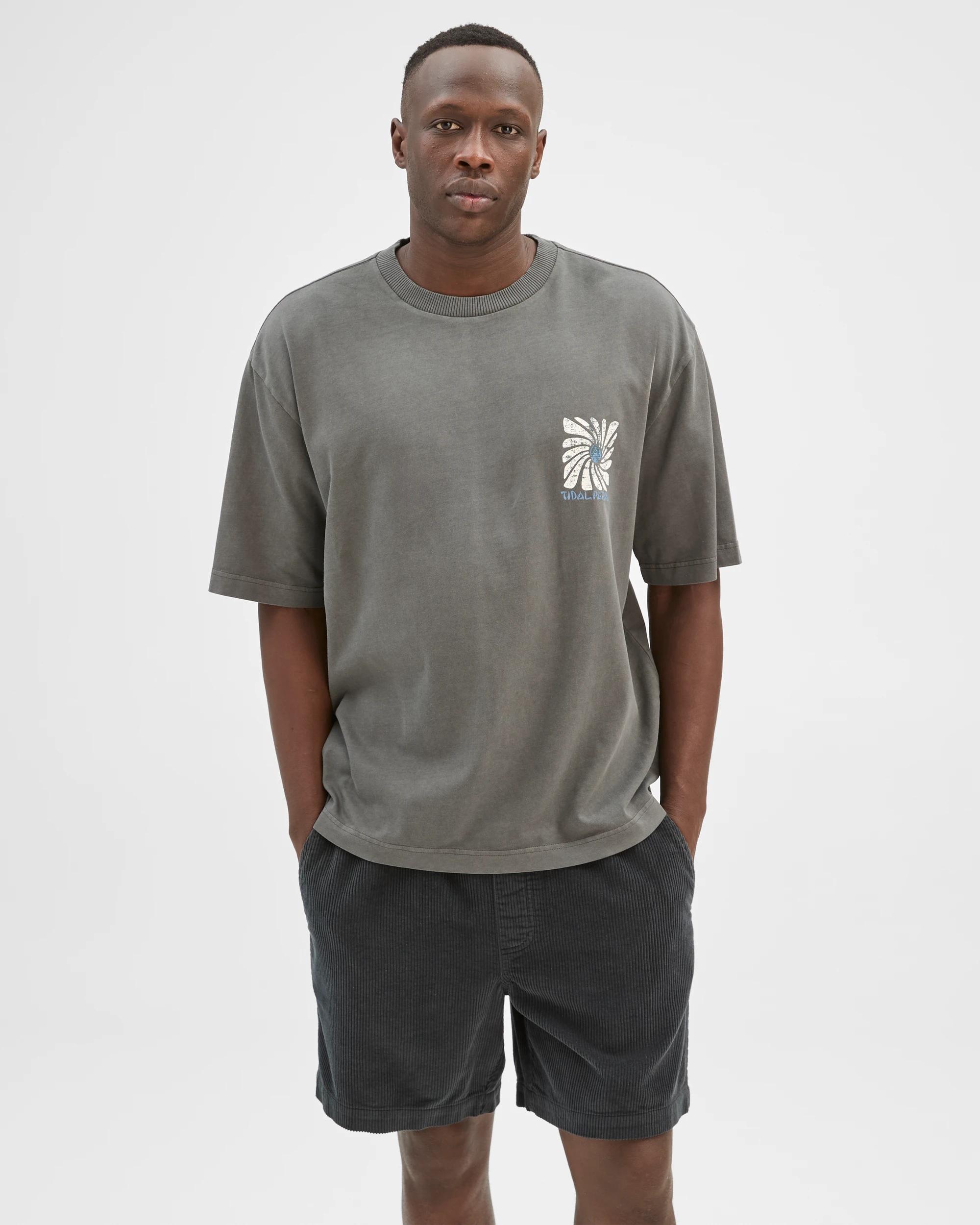 2 Commons Australian Cotton Graphic Oversized T-Shirt BLACK BEAUTY/TIDAL PATROL, 2 of 7