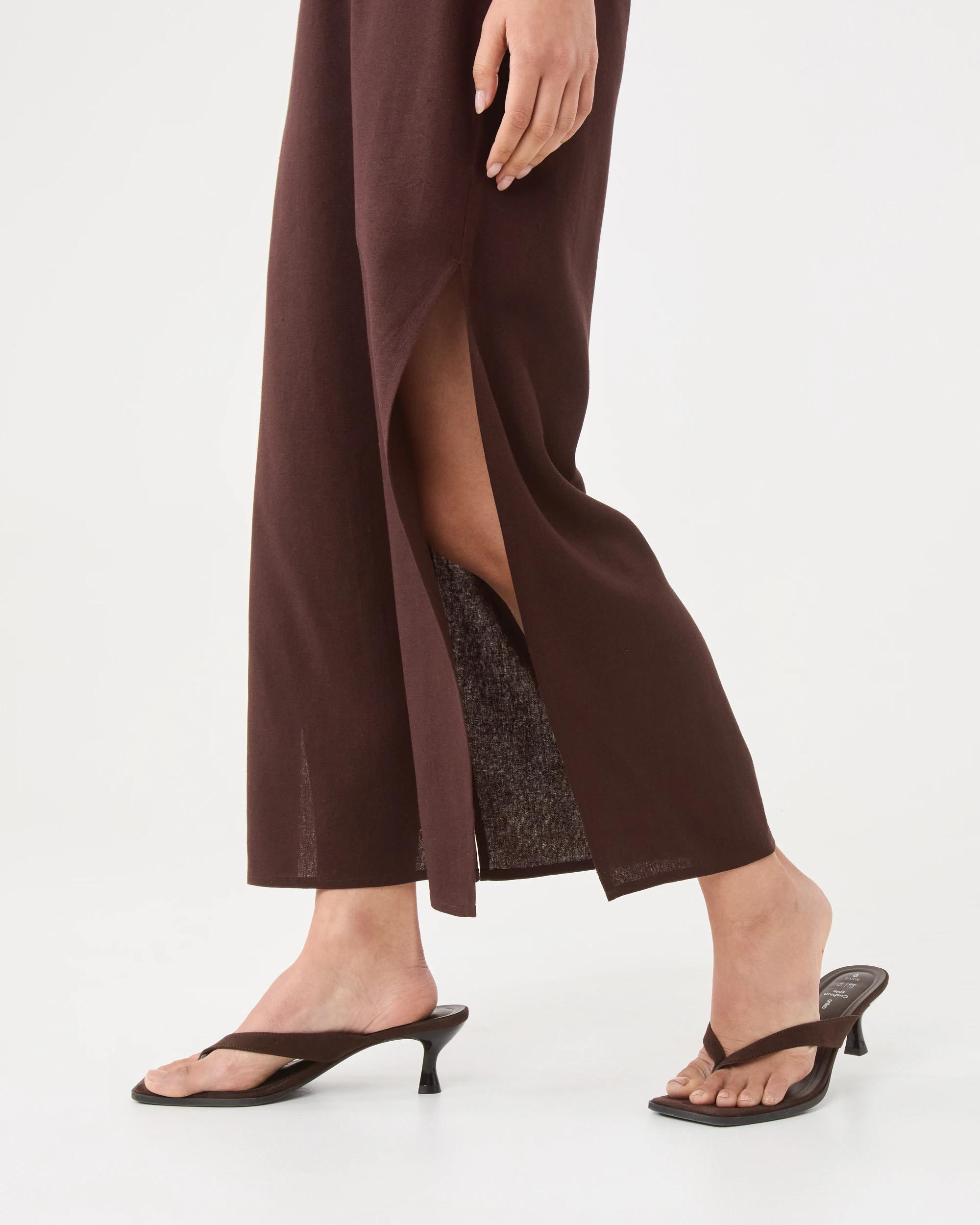 9 Sleeveless Linen Blend Maxi Slip Dress Choc Plum, 9 of 9