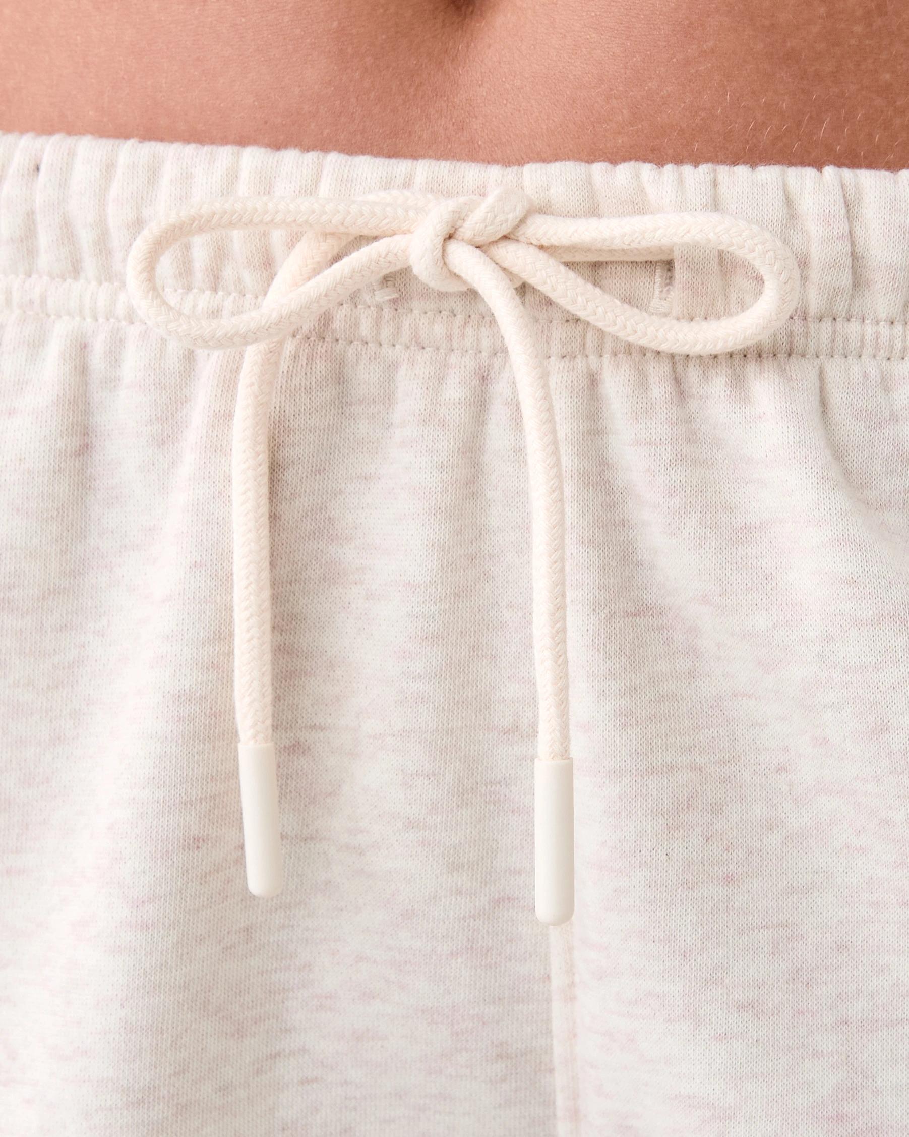 4 Active Womens Fleece Shorts Oatmeal, 4 of 6