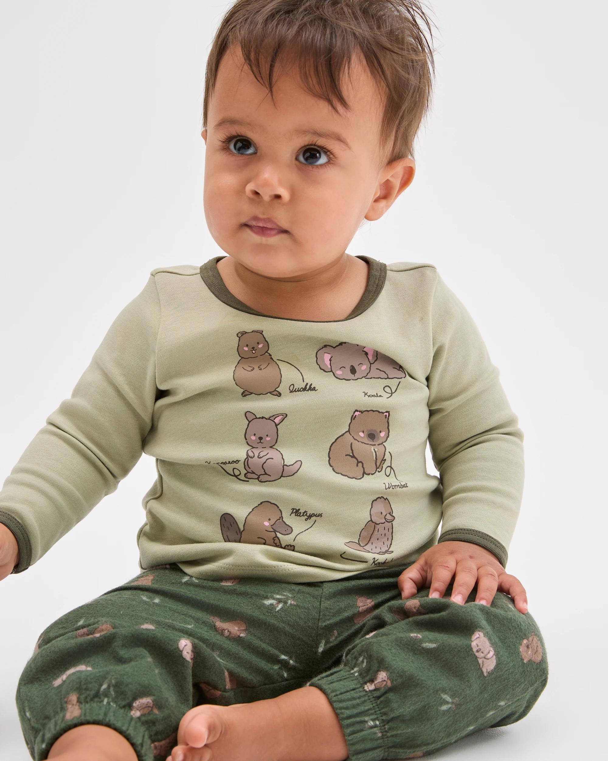 1 Target Baby Baby Organic Cotton Knit Top and Flannel Pants Pyjama Set AUSTRALIANA, 1 of 4