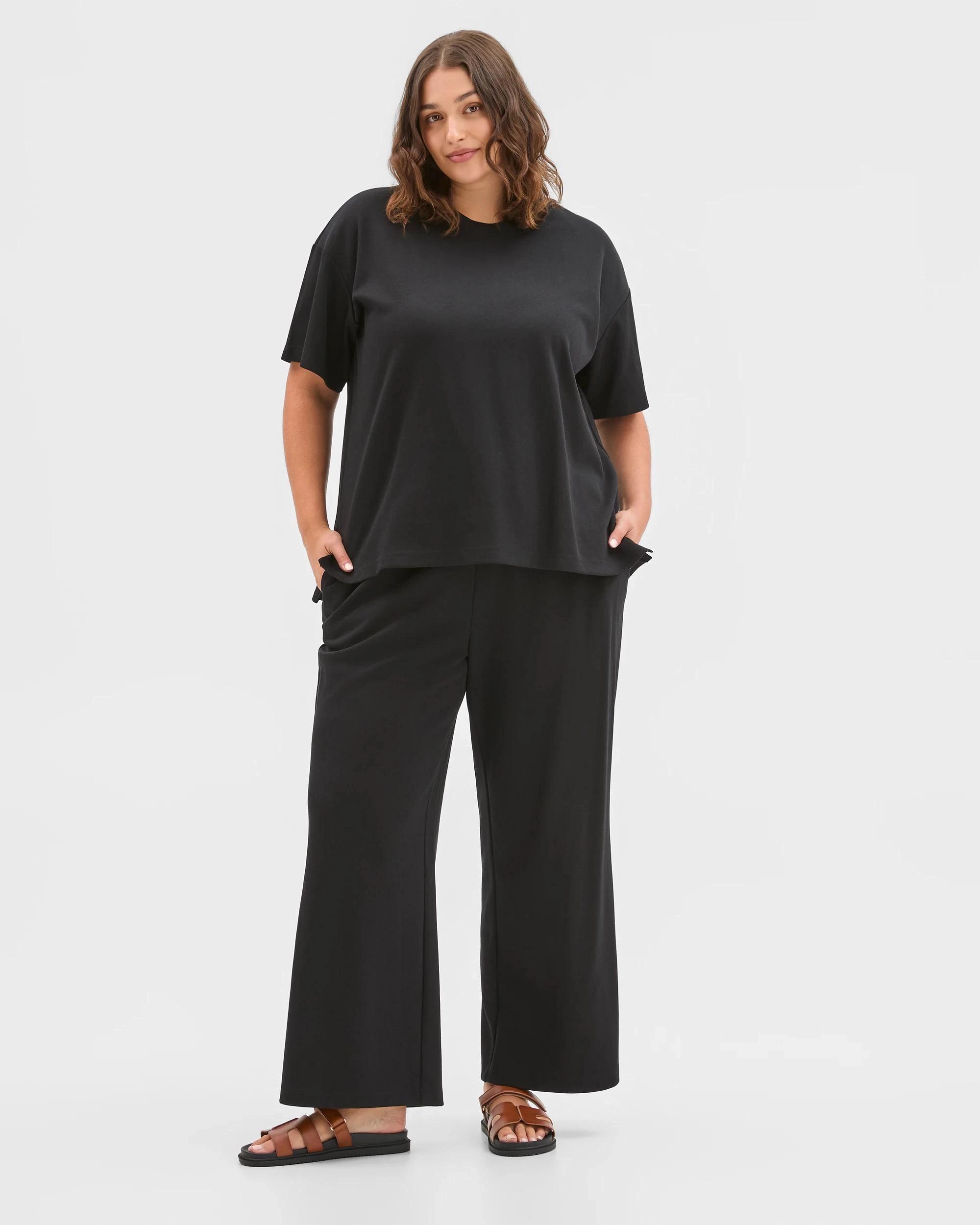 1 Target Curve Plus Size Australian Cotton Blend Elbow Sleeve Interlock T-Shirt BLACK, 1 of 5