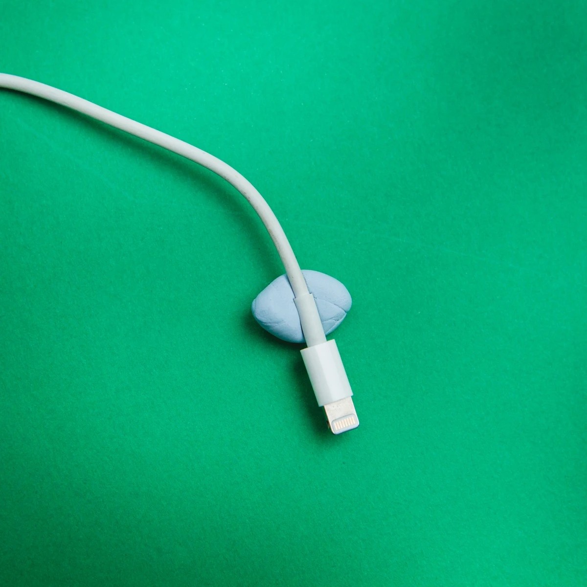 4 Bostik Blu Tack, 4 of 4