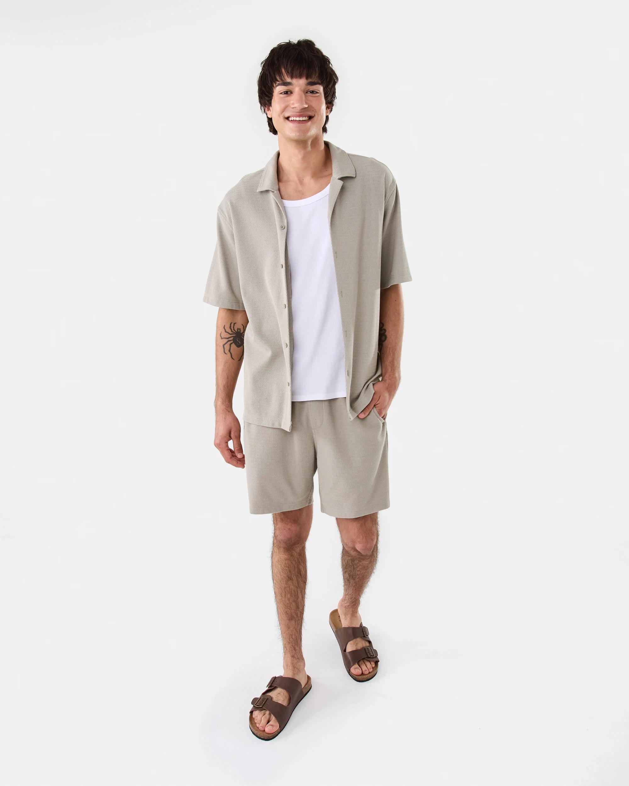 2 Washed Textured Shorts Bge Khaki, 2 of 9