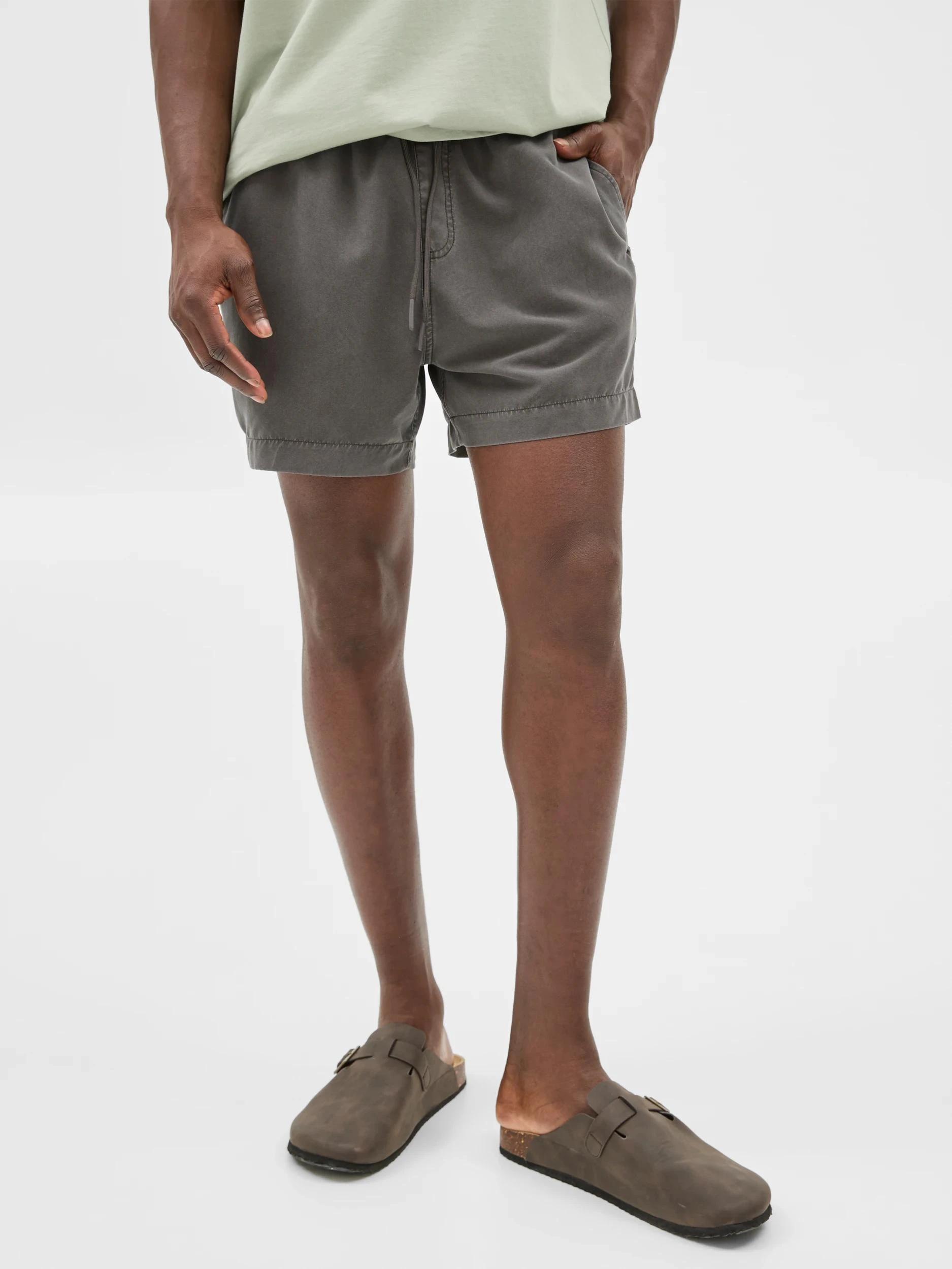 1 Commons Washed Swim Shorts WASHED BLACK, 1 of 7