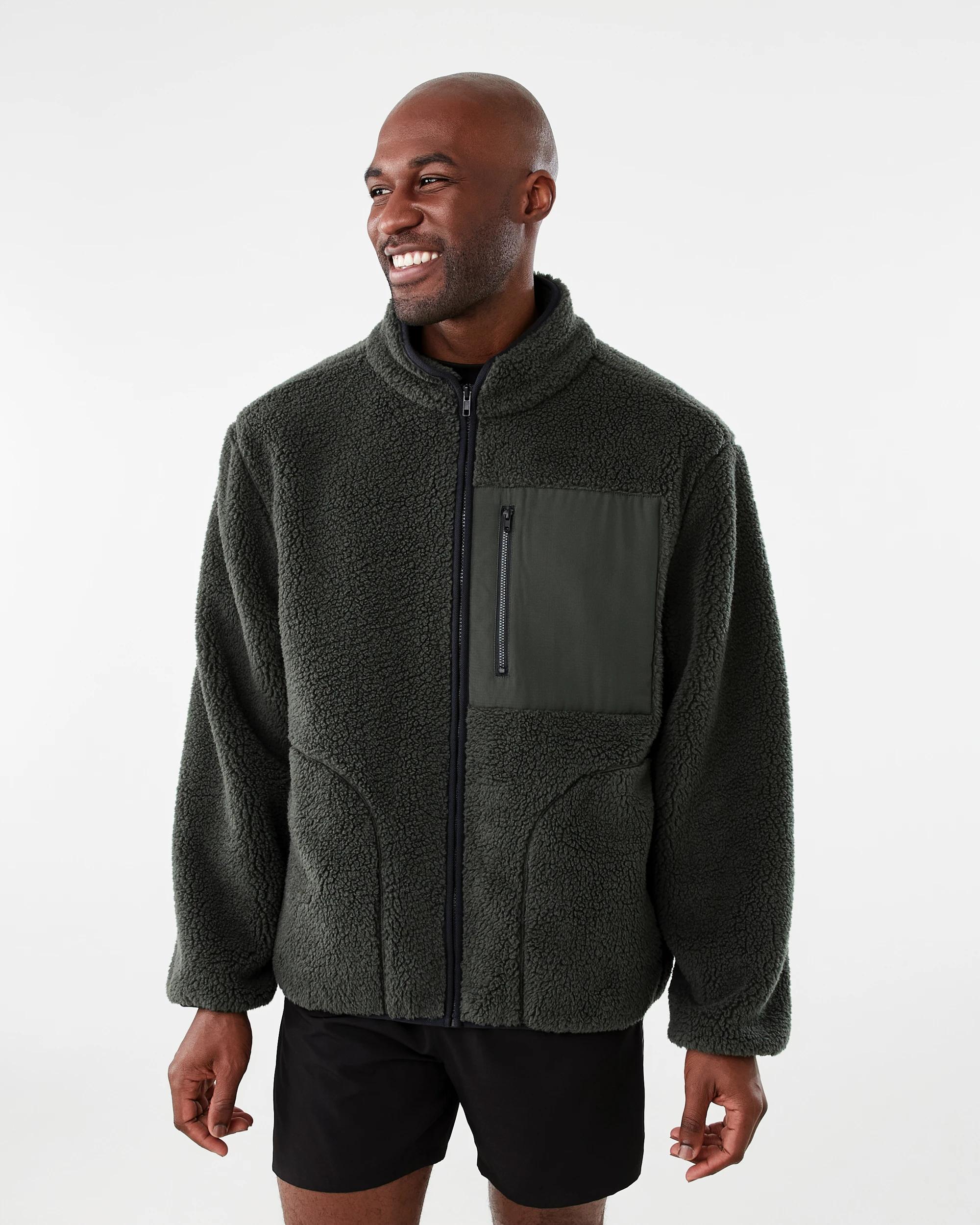 2 Active Mens Outdoor Oversized Sherpa Jacket Deepst Grn, 2 of 7