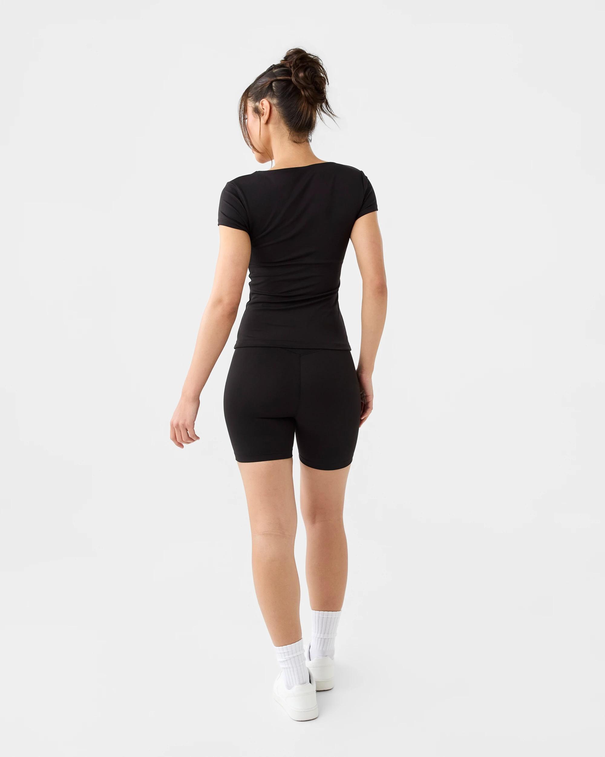 4 Active Womens Cloudform V Front Bike Shorts Black, 4 of 6