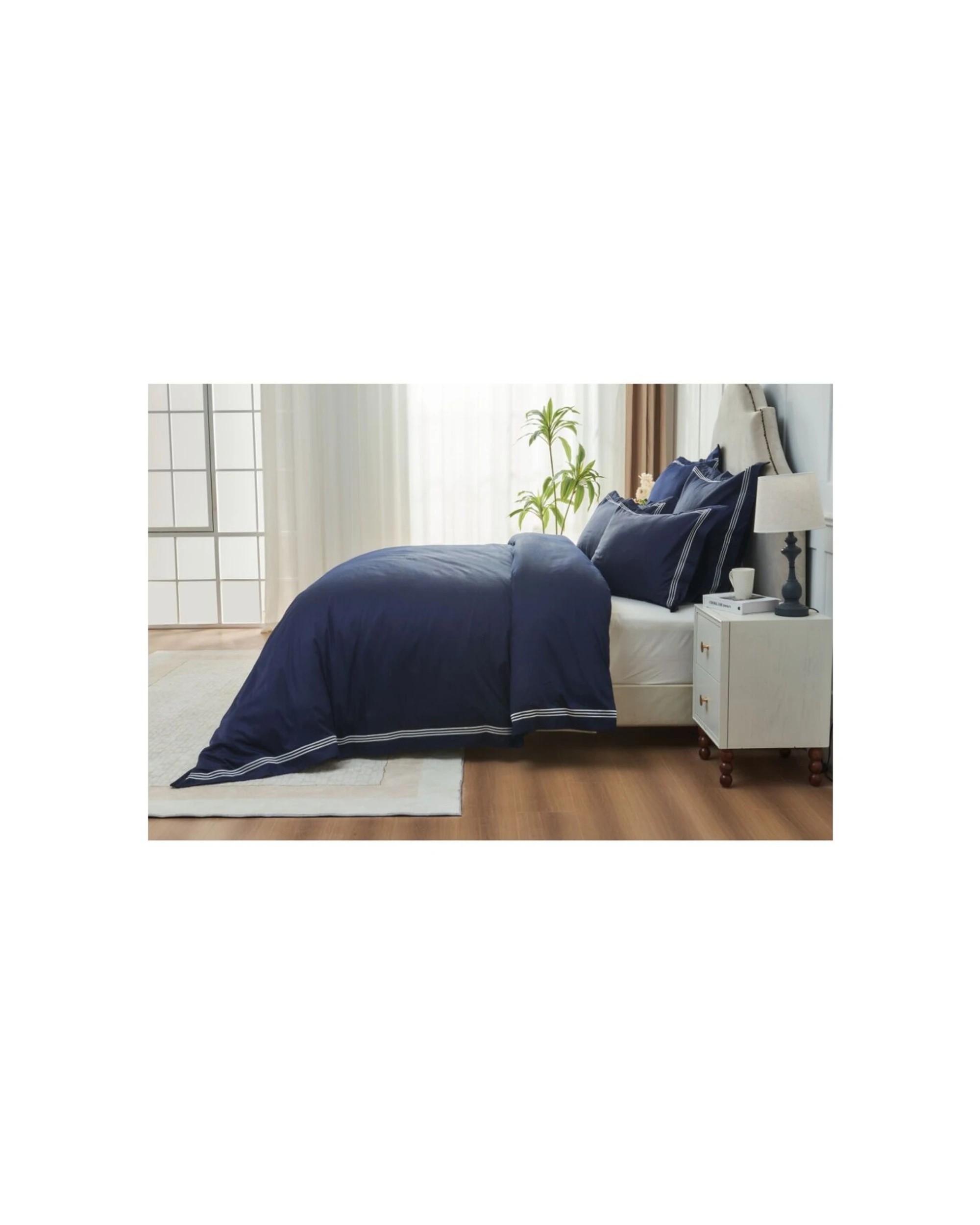 4 Grosvenor House 500TC Hotel Embroidered Quilt Set - Super King Bed - Blue, 4 of 7