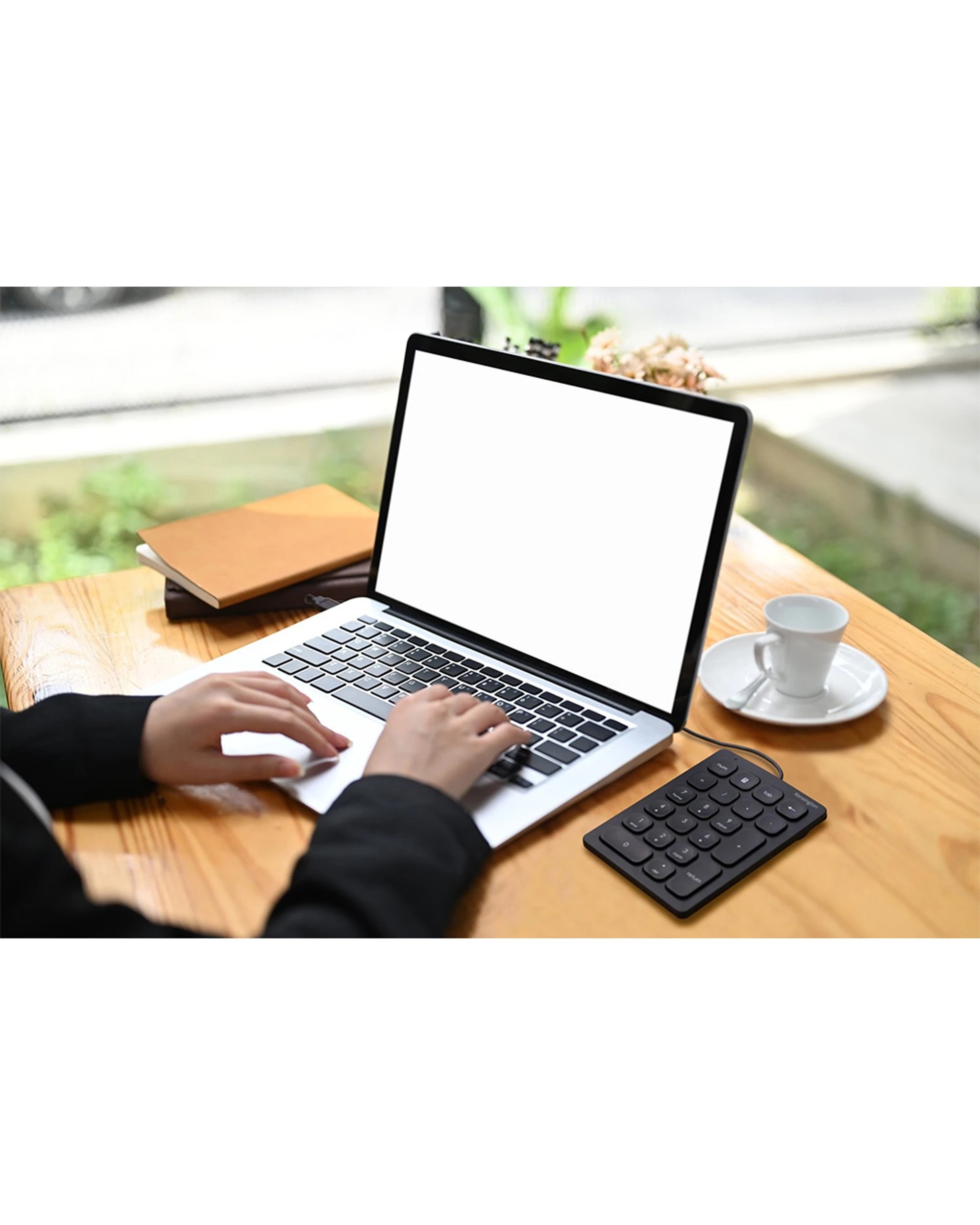 2 Kensington Wired USB Numeric Keypad For Laptop & PC Compatible - Black, 2 of 3