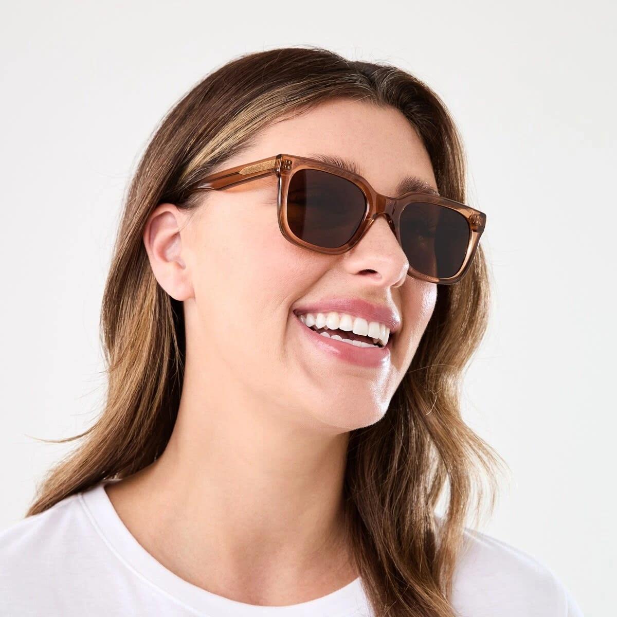 5 Womens D Frame Glasses TRANSLUCENT BROWN, 5 of 6