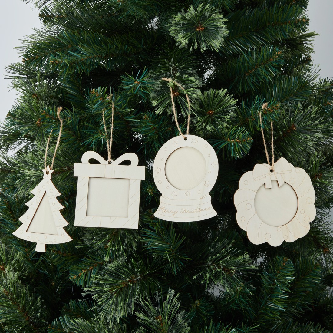 4 Christmas Craft DIY Frame Ornaments, 4 of 4
