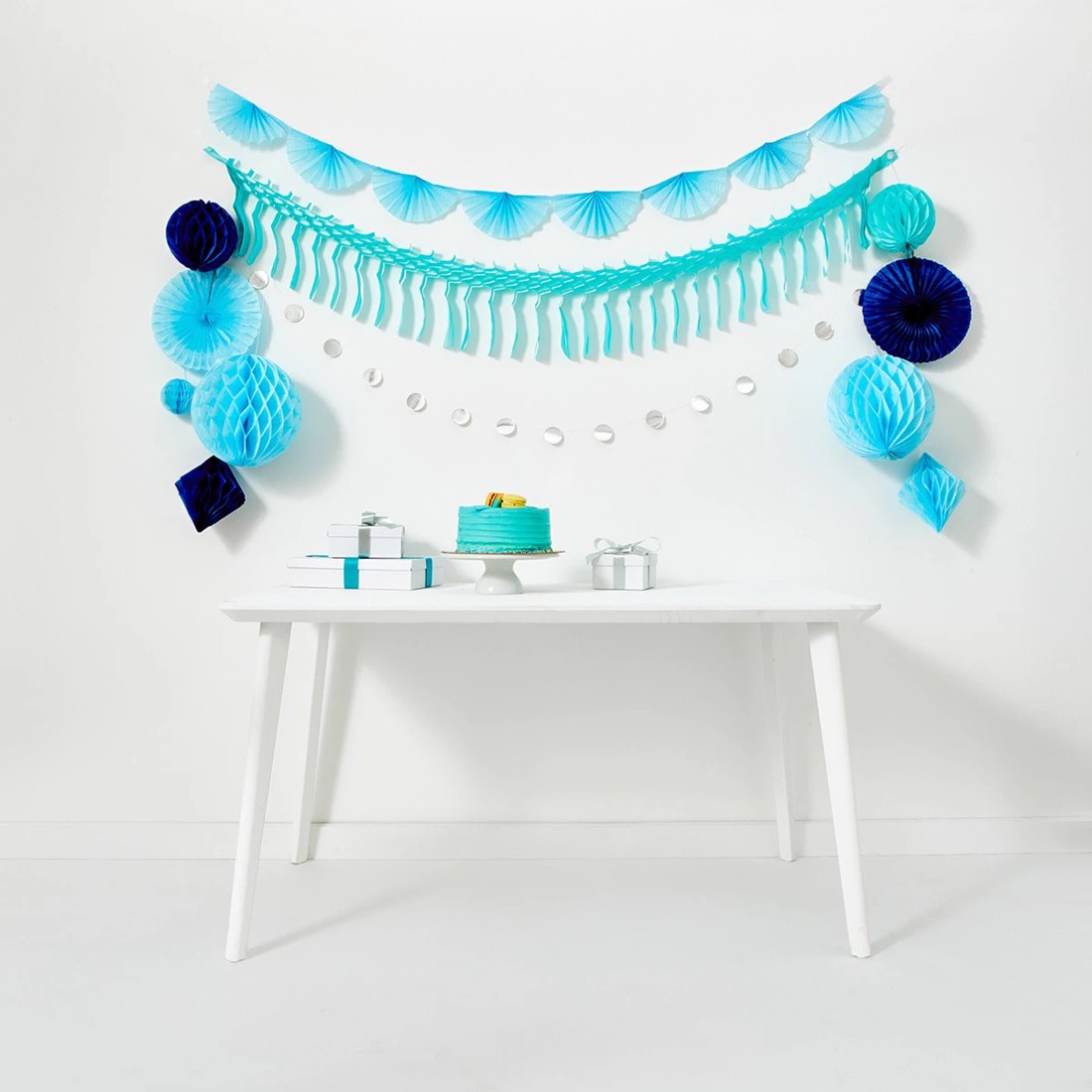 9 12 Piece Blue Decoration Pack, 9 of 10