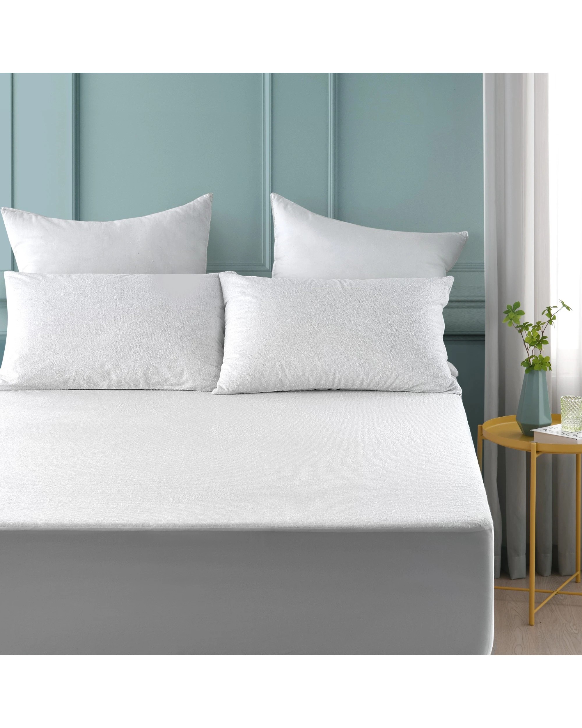 1 Dreamaker Fully Fitted Bamboo Terry Waterproof Mattress Protector - King Single Bed - White, 1 of 5
