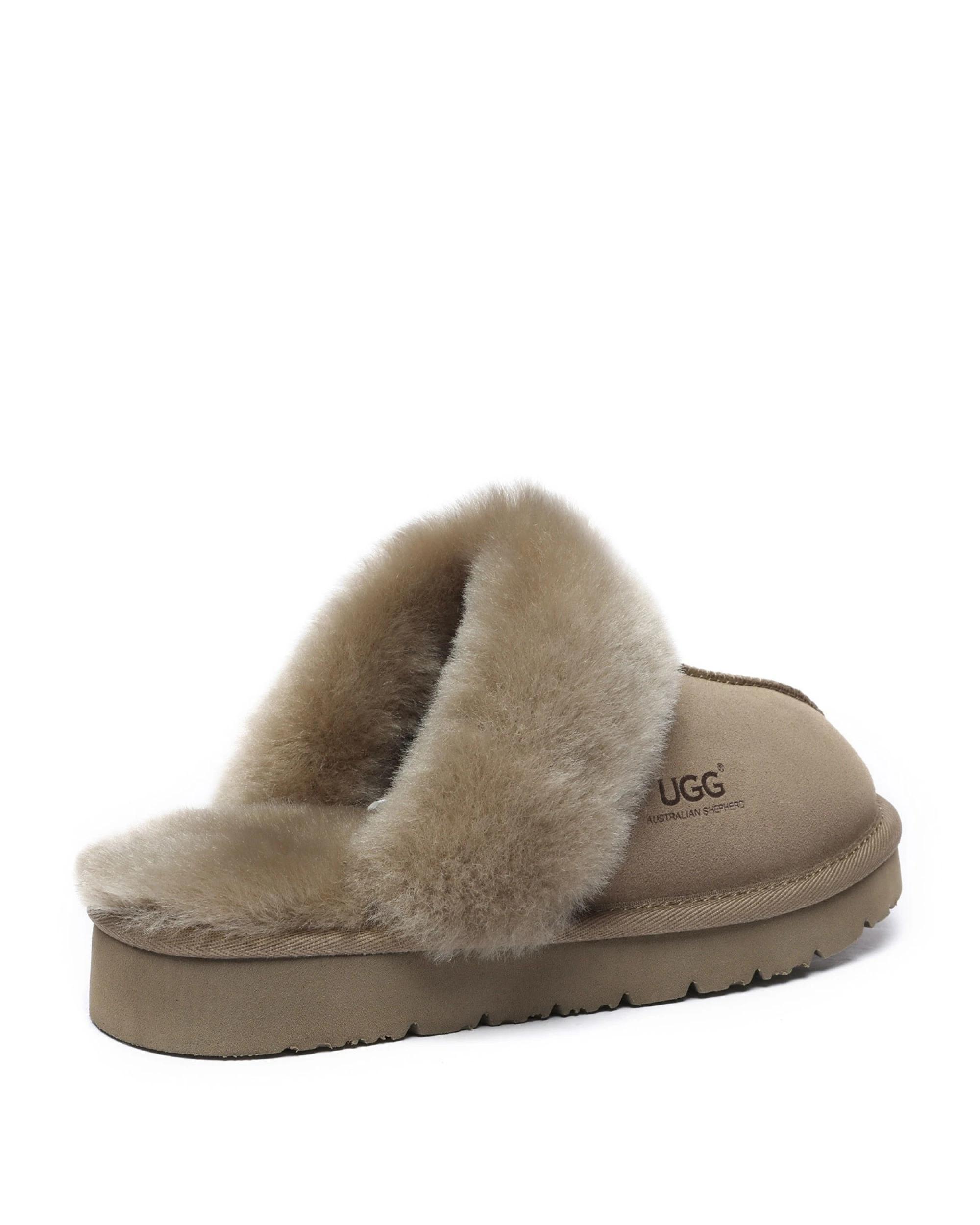 3 Australian Shepherd UGG Womens Muffin Slipper Special CARIBOU, 3 of 5
