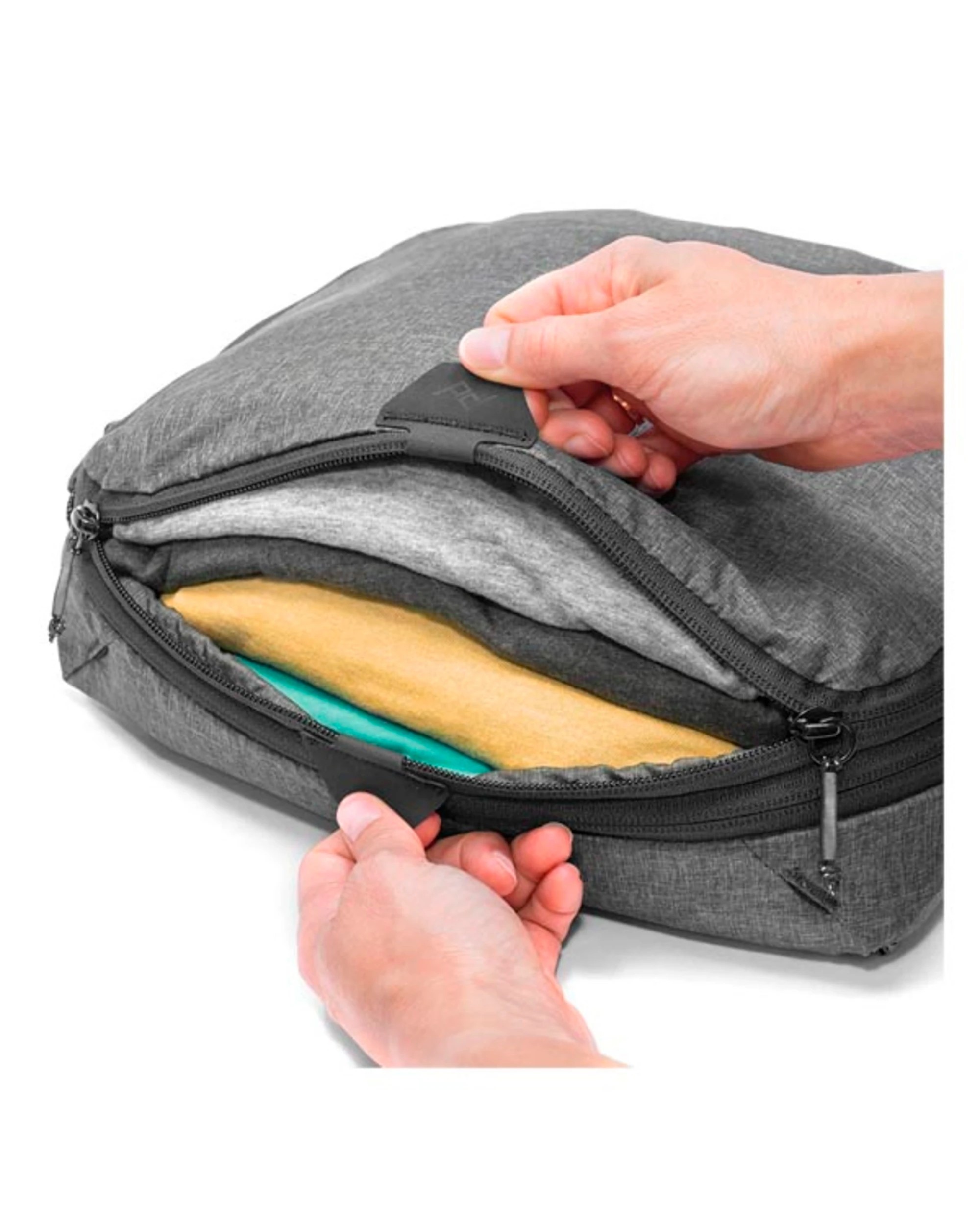 3 Peak Design Packing Cube Medium - Charcoal, 3 of 3