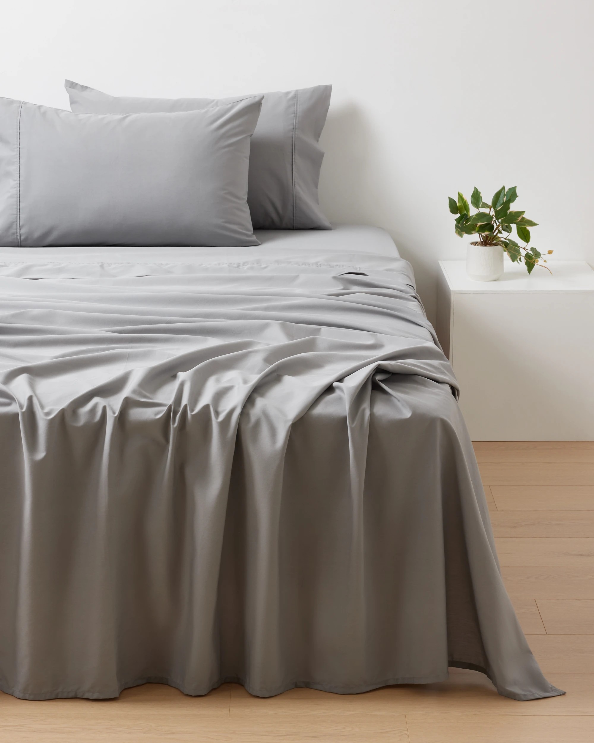 2 250 Thread Count Cotton Rich Standard Pillowcase - Light Grey, 2 of 8