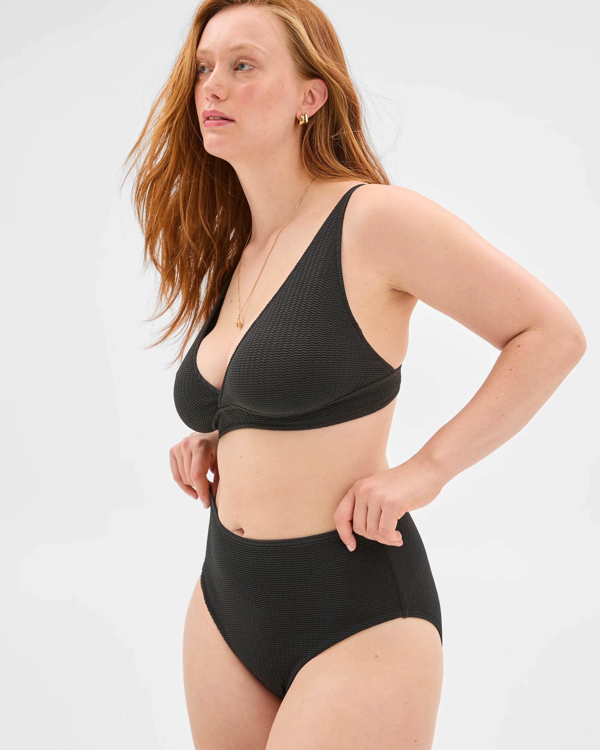 10 Target Resort Crinkle Plunge Swim Bikini Top BLACK, 10 of 10