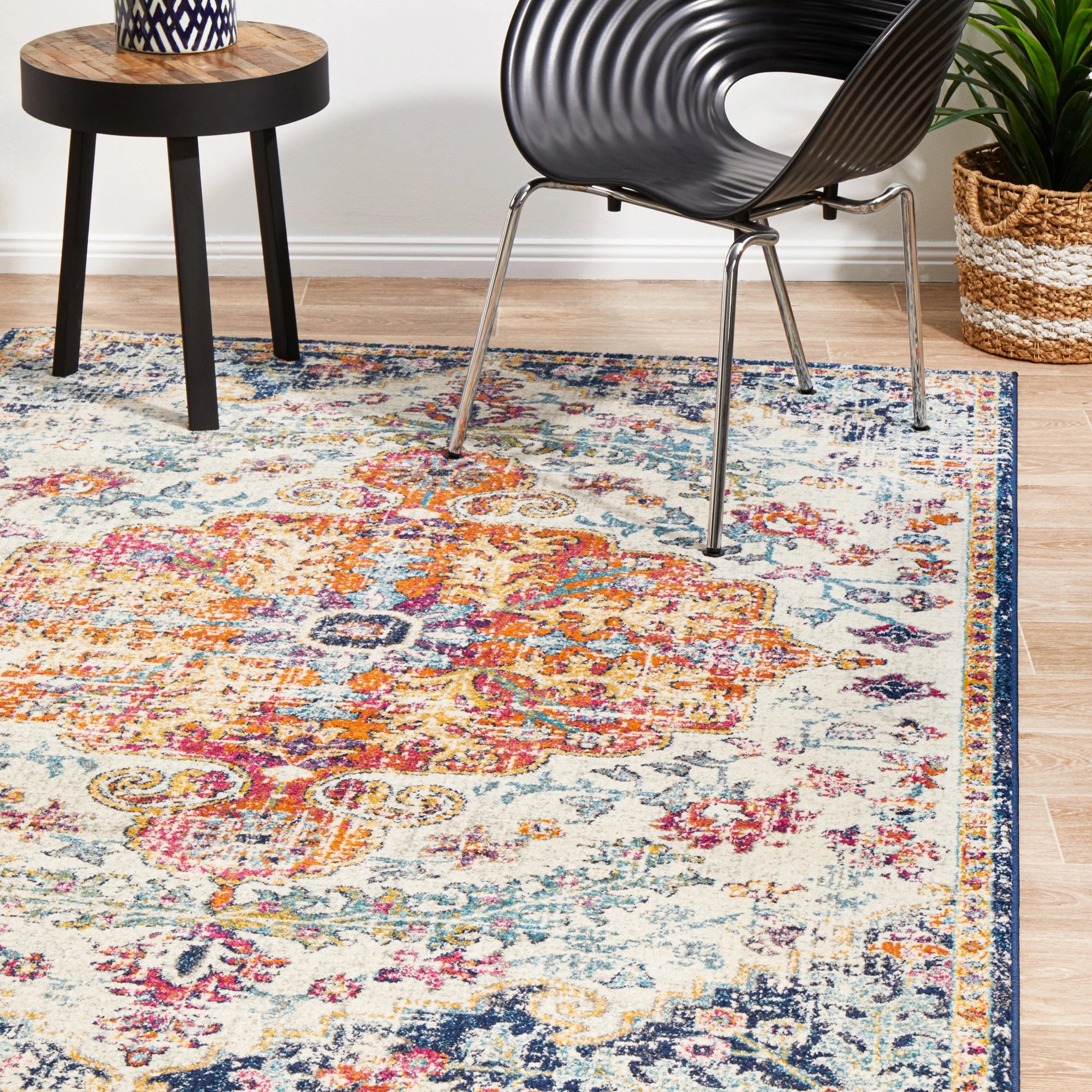4 Common Ground Rugs Encore 254 290x200cm - Large Floor Rug - White, 4 of 9