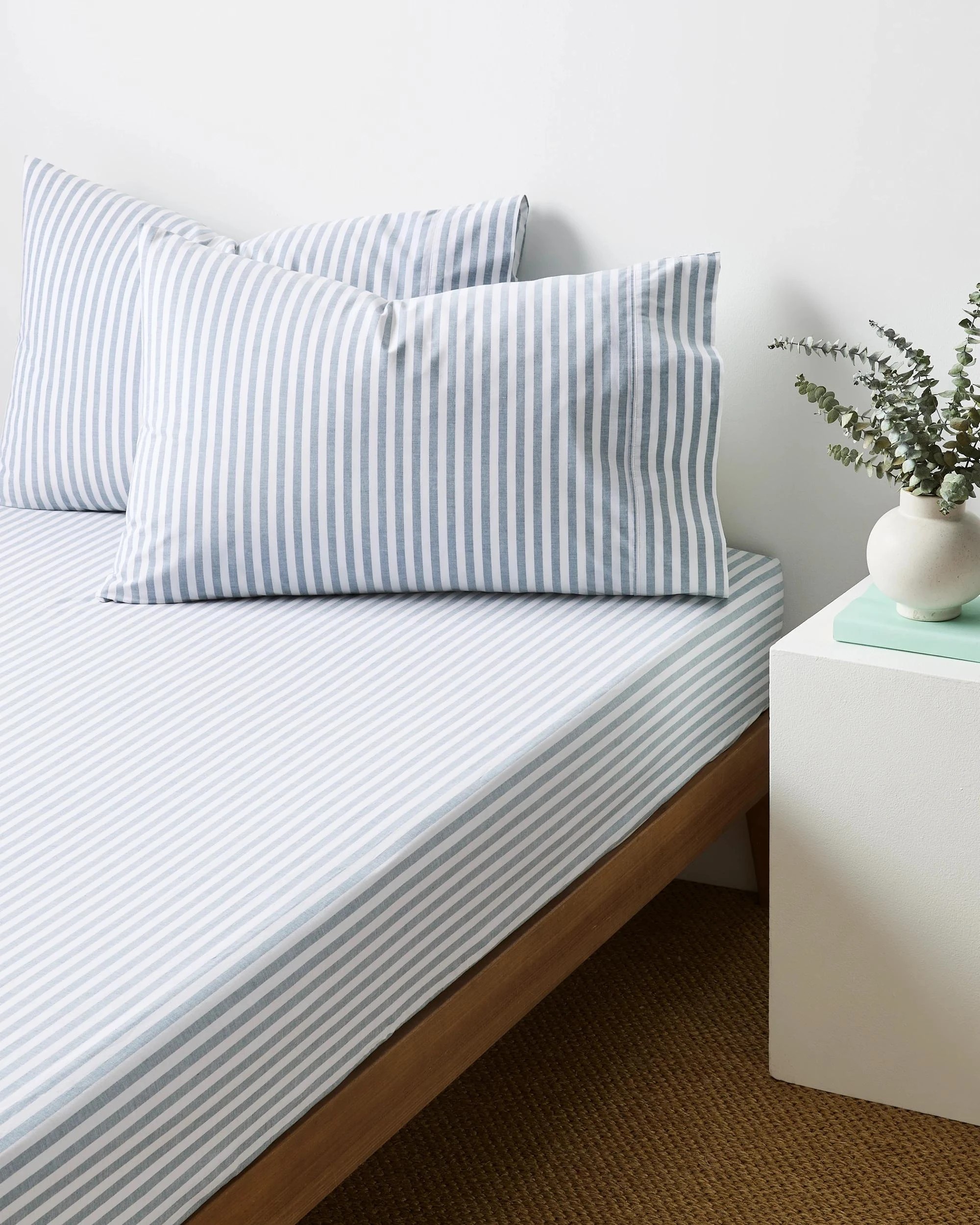 1 Target Australian Cotton Mix & Match Fitted Sheet - King Bed - Green, 1 of 2