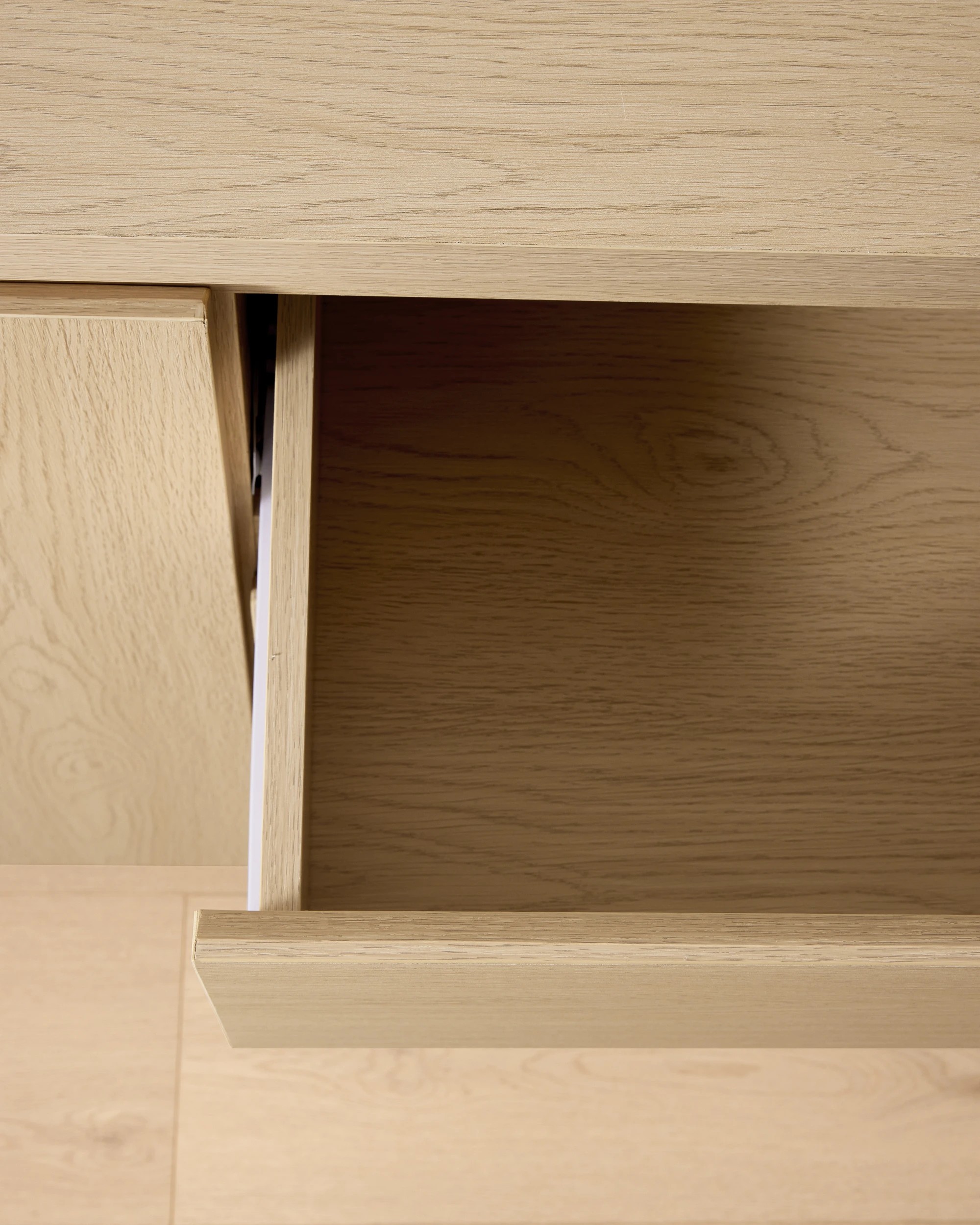6 Tide 3 Drawer Sideboard - Oak, 6 of 9