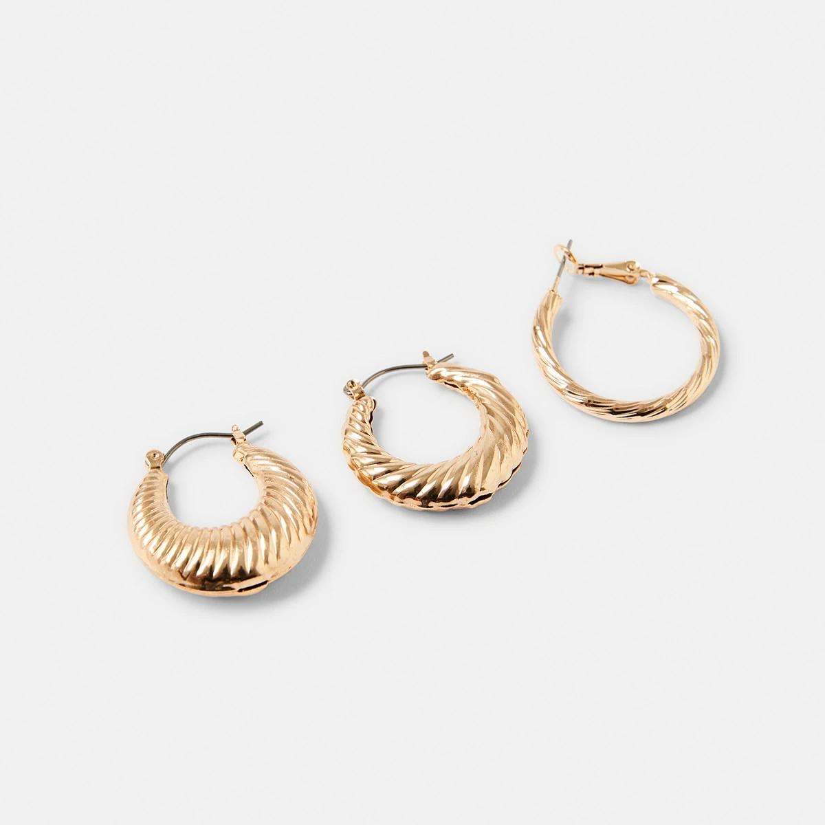 1 3 Pack Textured Hoop Earrings Gold, 1 of 7