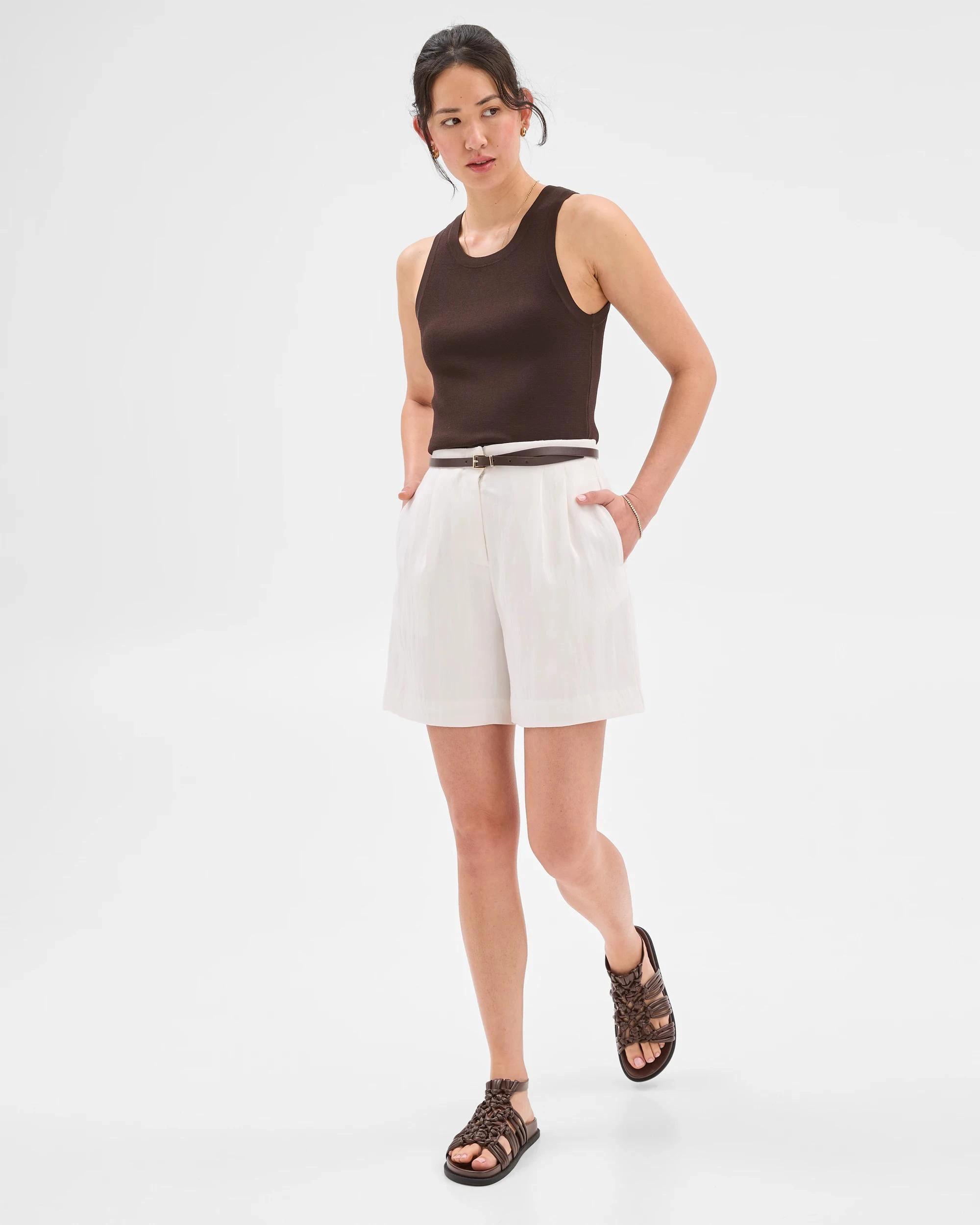 3 Pleat Waist Wide Leg Shorts - Preview CLOUD DANCER, 3 of 7