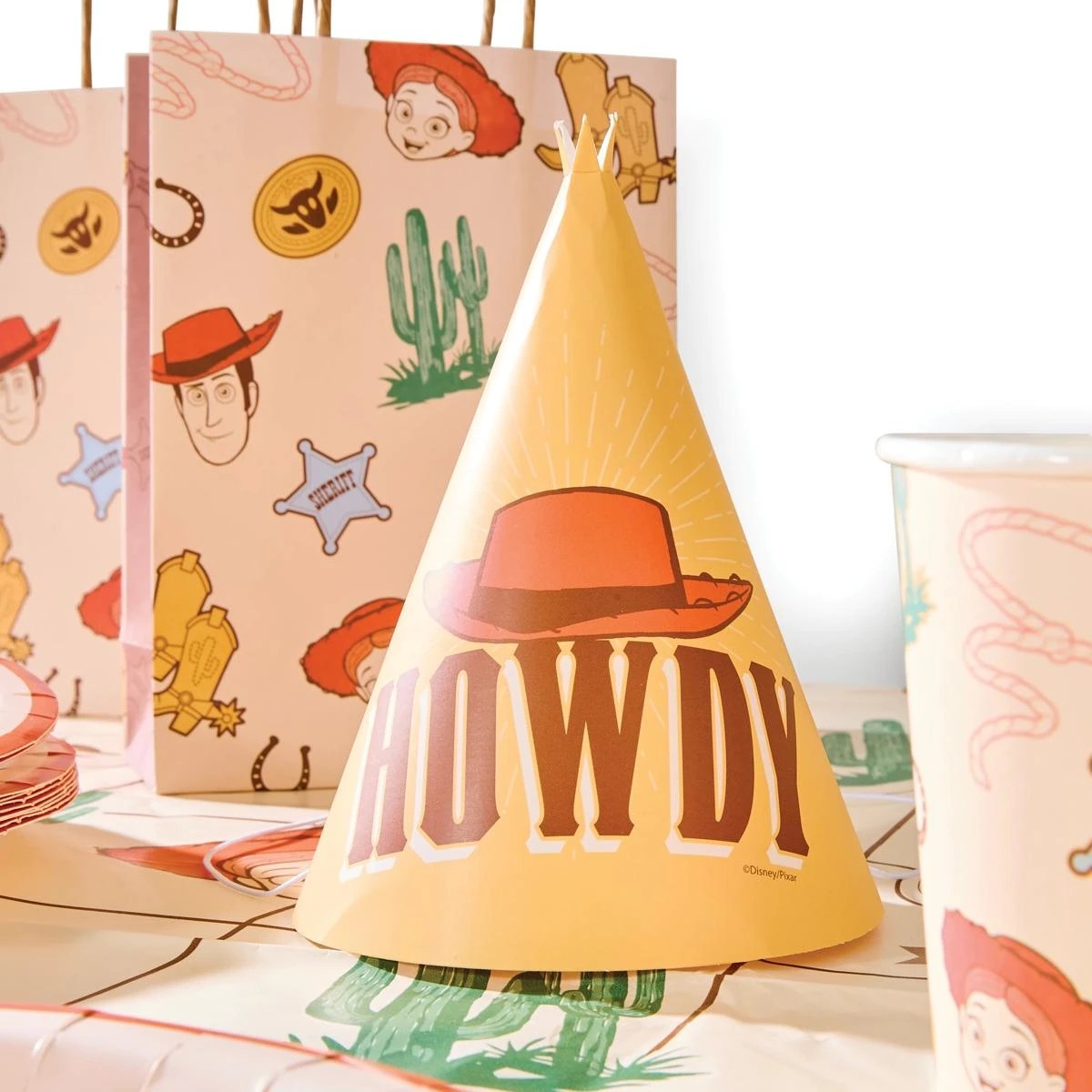 6 100 Piece Disney Pixar Toy Story Party Box, 6 of 8