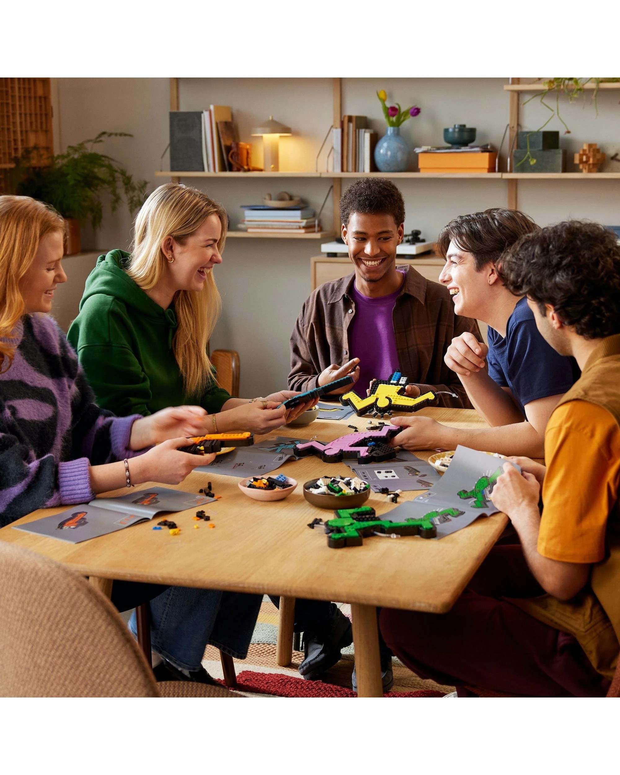 5 The LEGO Group LEGO Art: Keith Haring Dancing Figures - 31216, 5 of 10