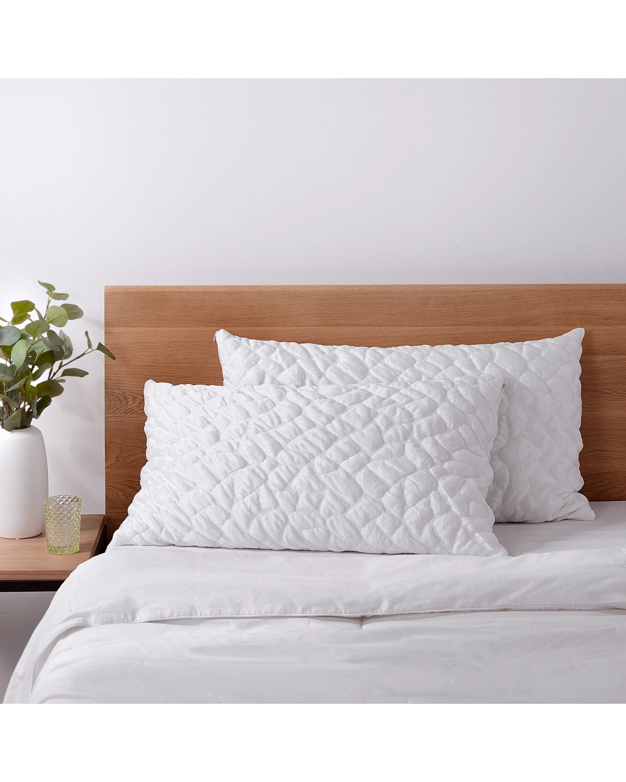 1 ESSN Cooling Gel Shredded Memory Foam Pillow 45x70 - White, 1 of 9