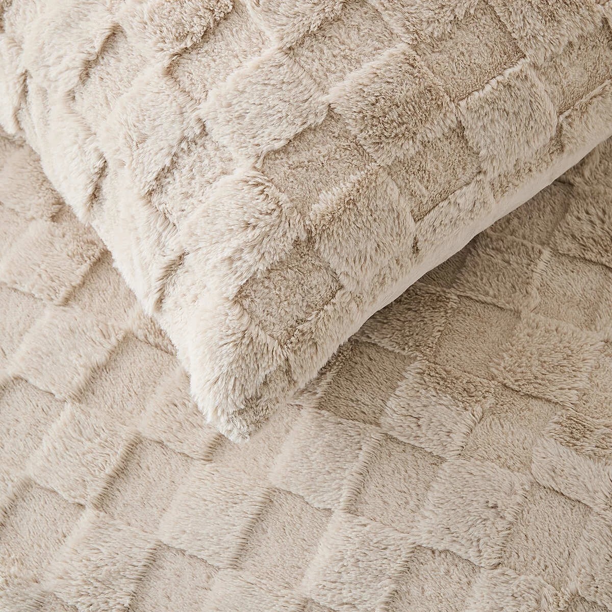 3 Check Quilt Cover Set - Queen Bed, Beige, 3 of 6