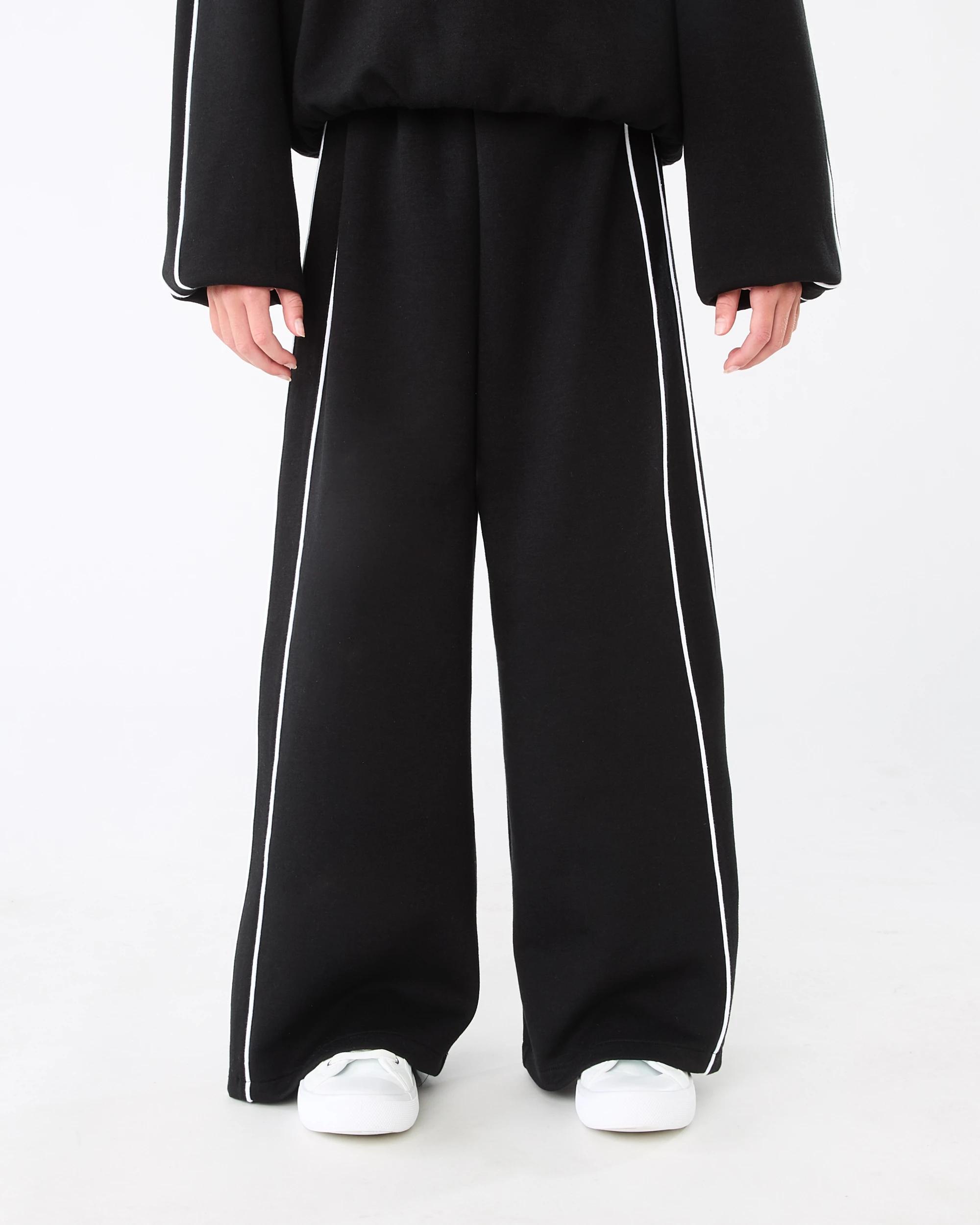 1 Scuba Trackpants Black, 1 of 5