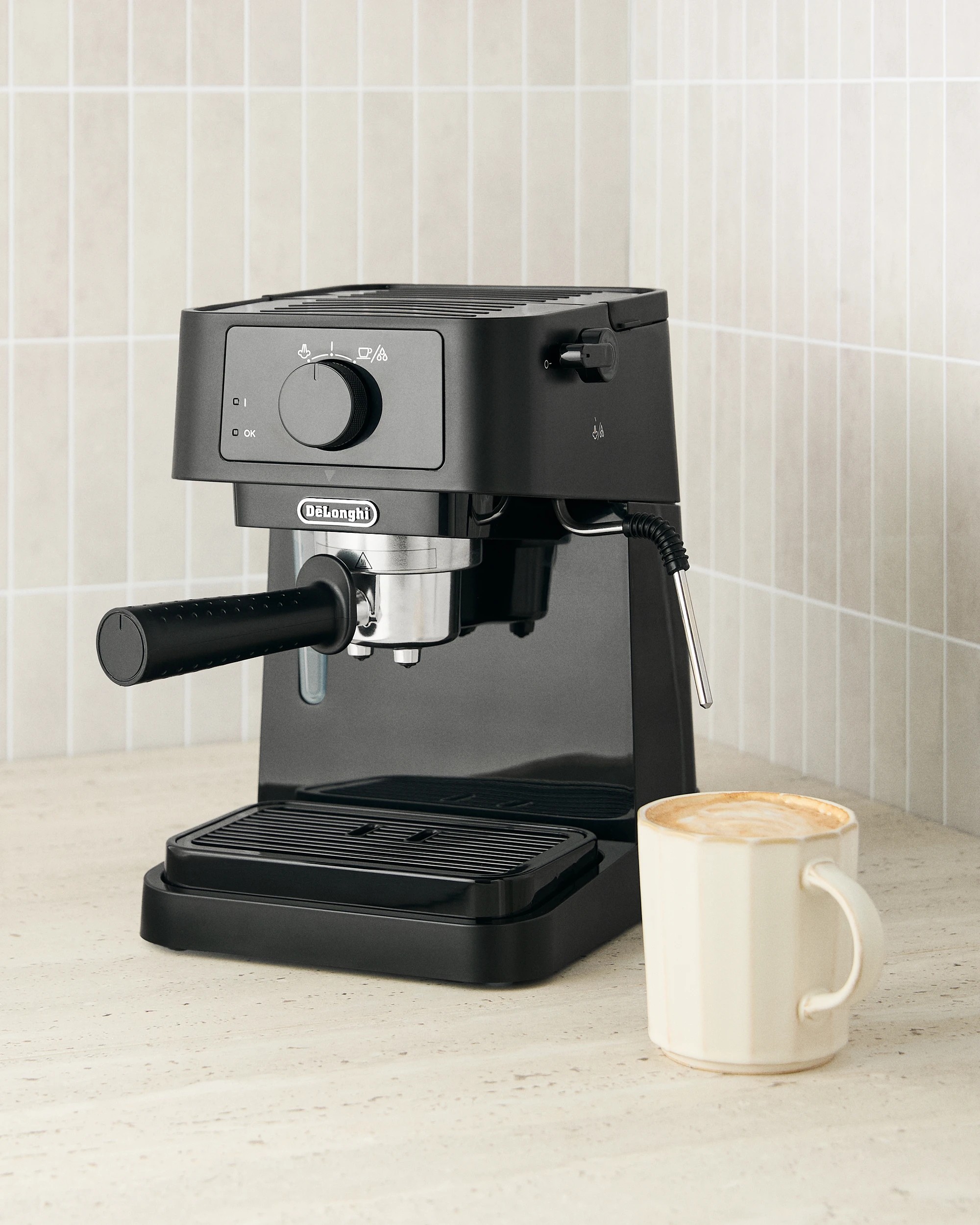 2 Delonghi De’Longhi Stilosa Manual Espresso Coffee Machine - Black, 2 of 3