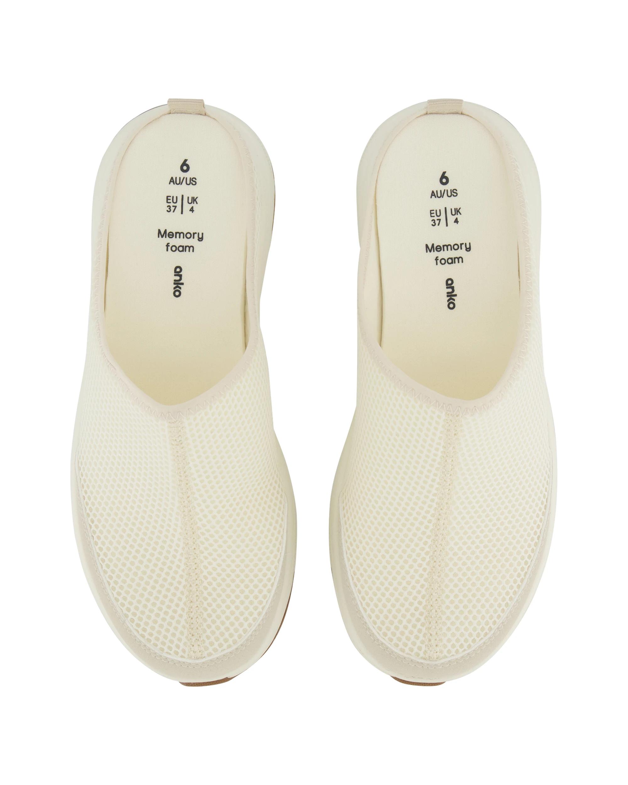3 Slip On Walker Sneakers Cream, 3 of 5