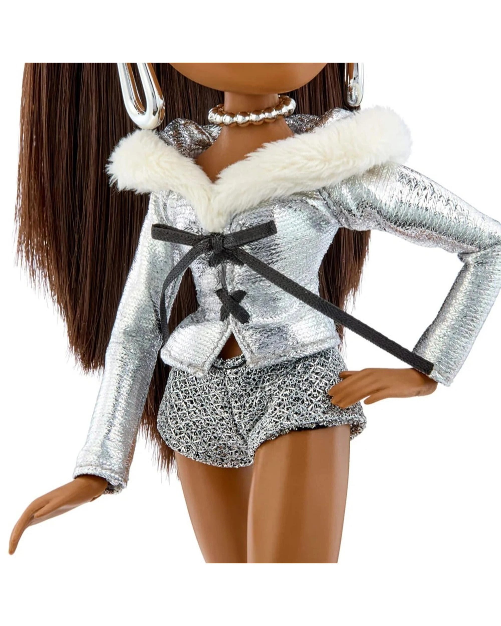 5 Bratz Charmz Sasha Fashion Doll, 5 of 10