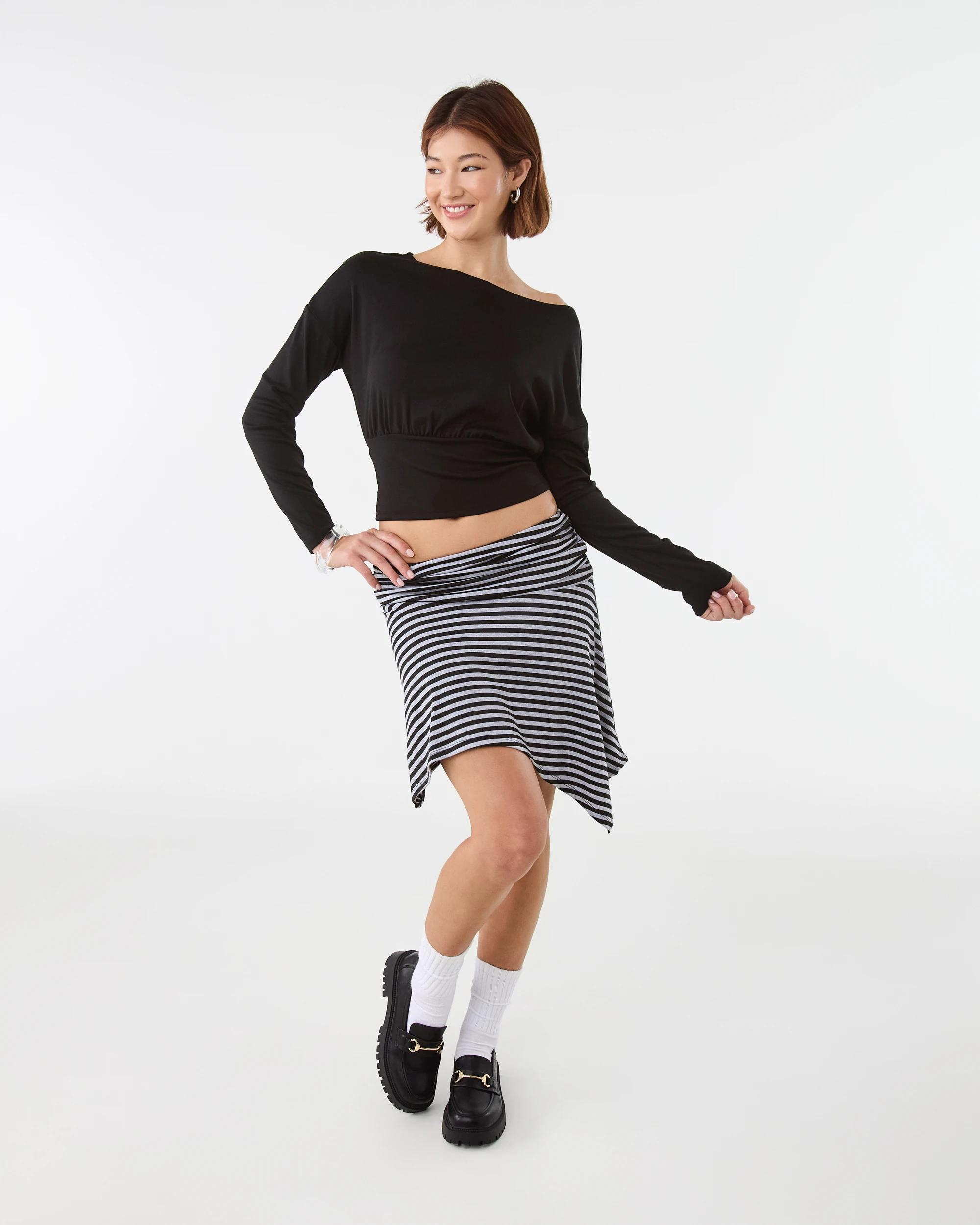 2 Long Sleeve Off the Shoulder Top Black, 2 of 7