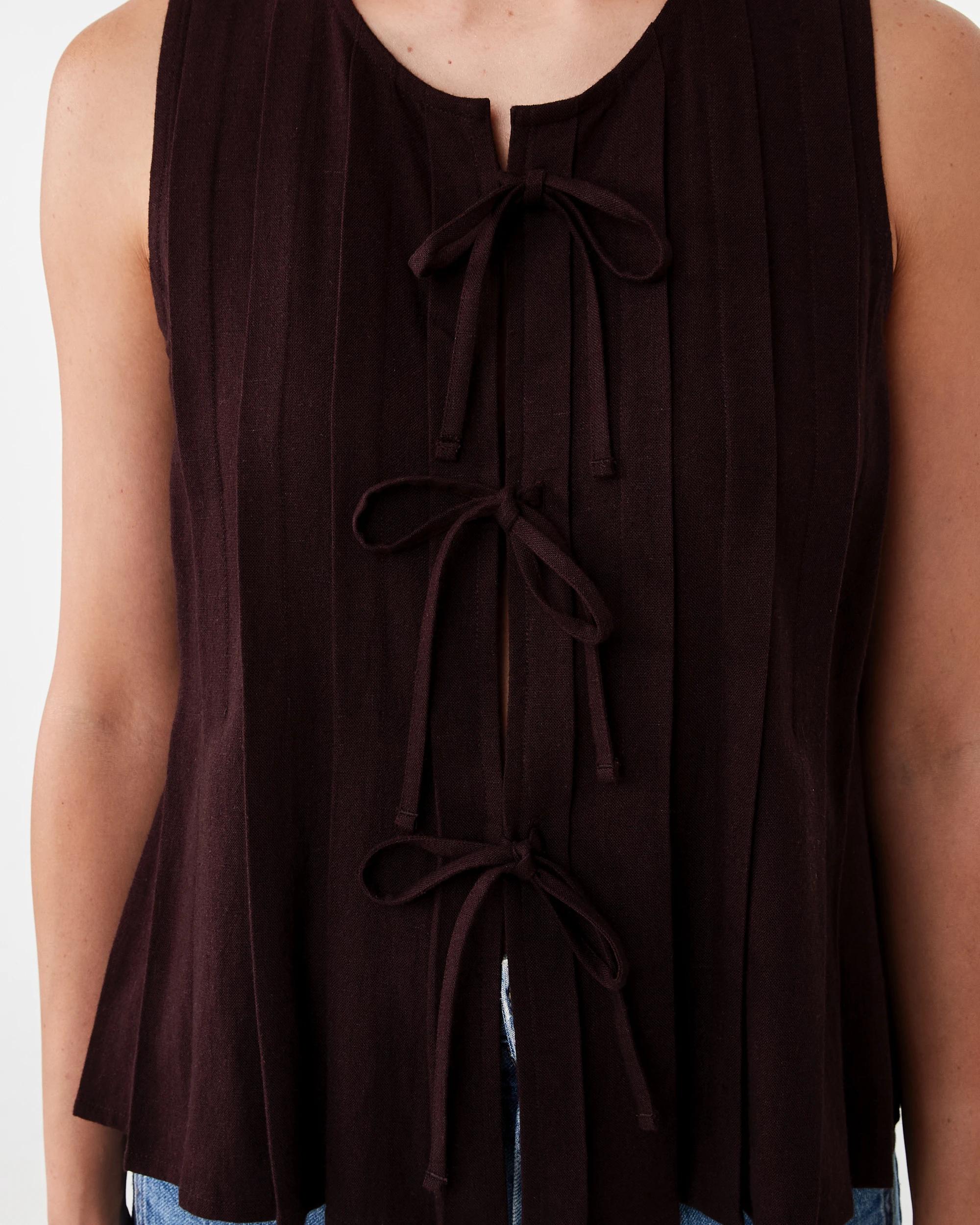 6 Sleeveless Pleated Tie Front Top Choc Plum, 6 of 7